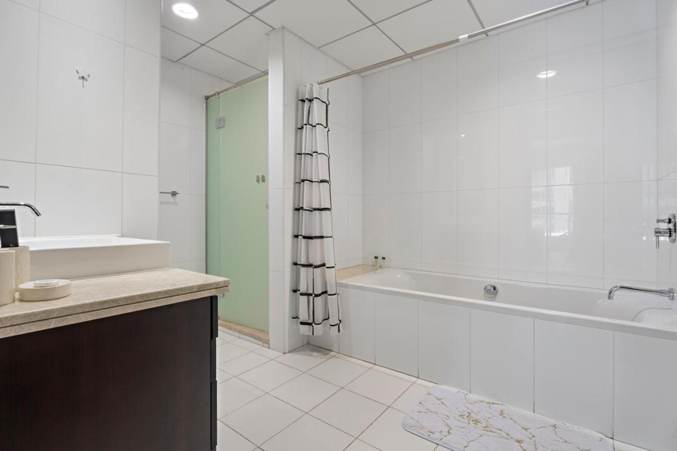 Apartment Stonetree - Boulevard 2 - Prime Location Dubai