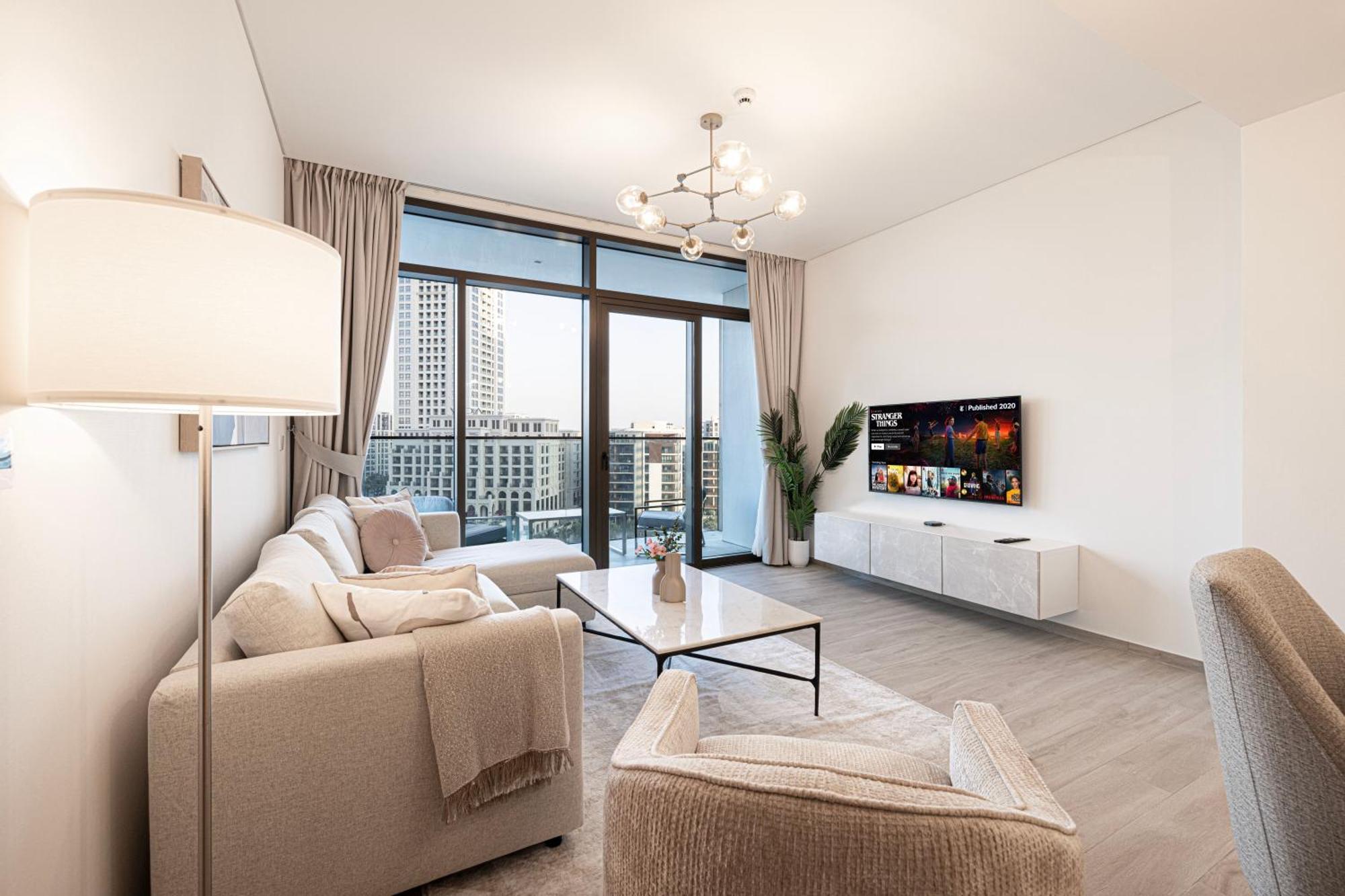 Cozy 2br Retreat With Panoramic Creek Views Apartment