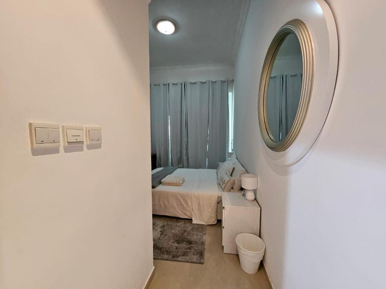 Stunning 1bedroom - With Amazing Marina View Apartment *