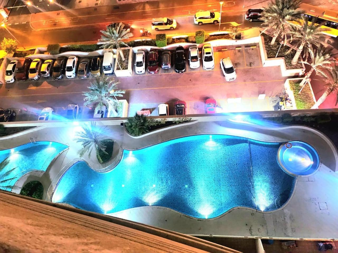 Stunning 1bedroom - With Amazing Marina View Apartment Dubai