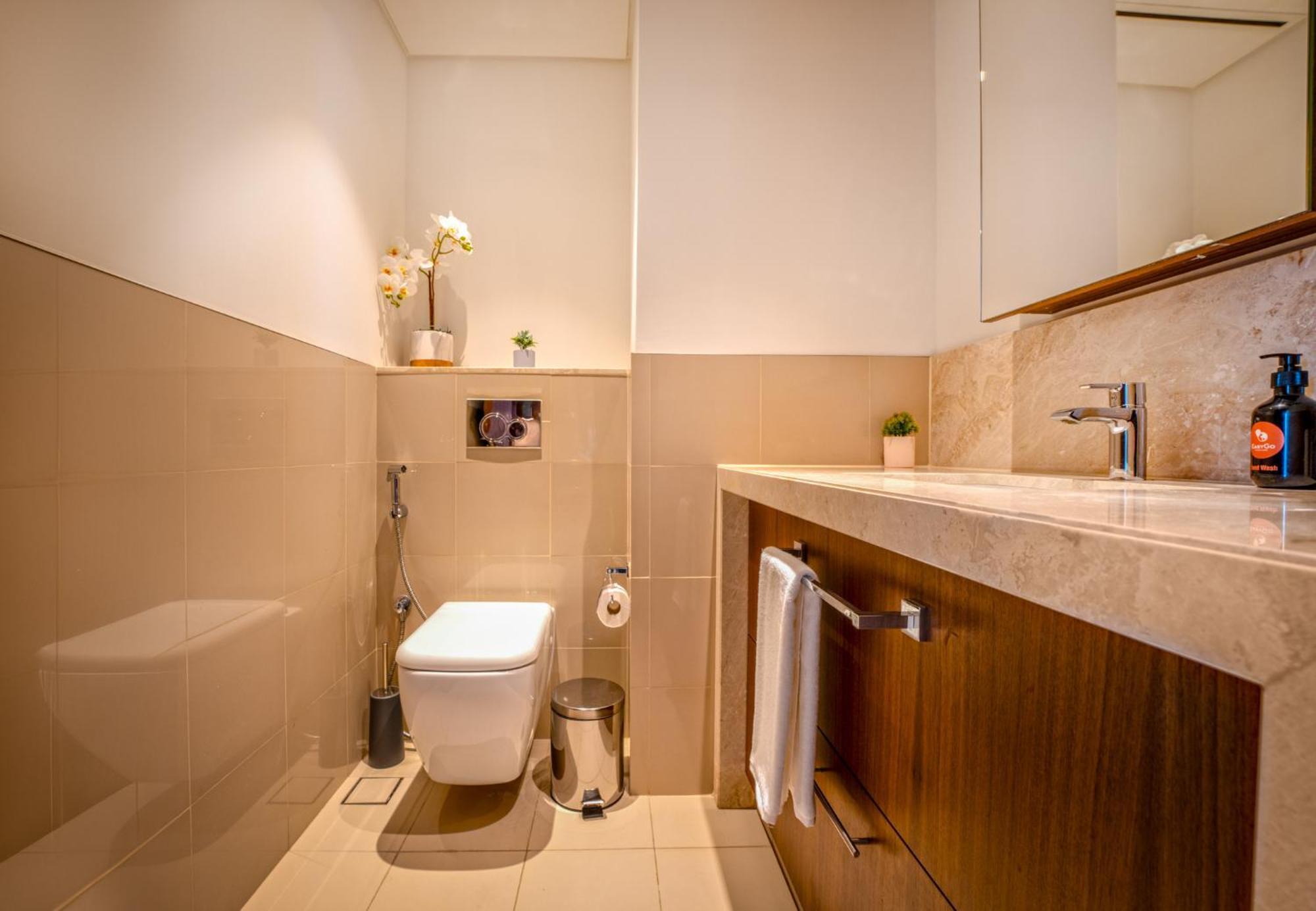Easygo - Upgraded 2bdr In Blvd Point With Burj Khalifa View Dubai