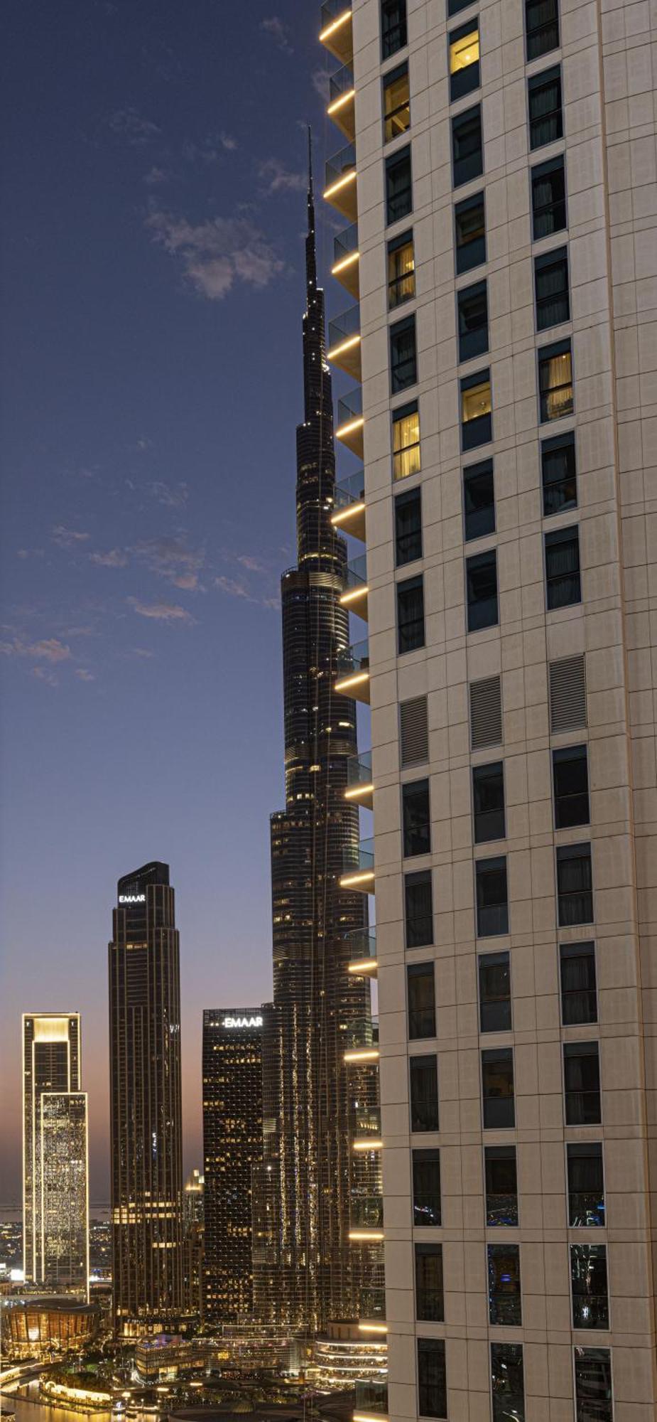 2 Minute Walk To Mall - 3 Bedroom Burj Khalifa View With Pool And *