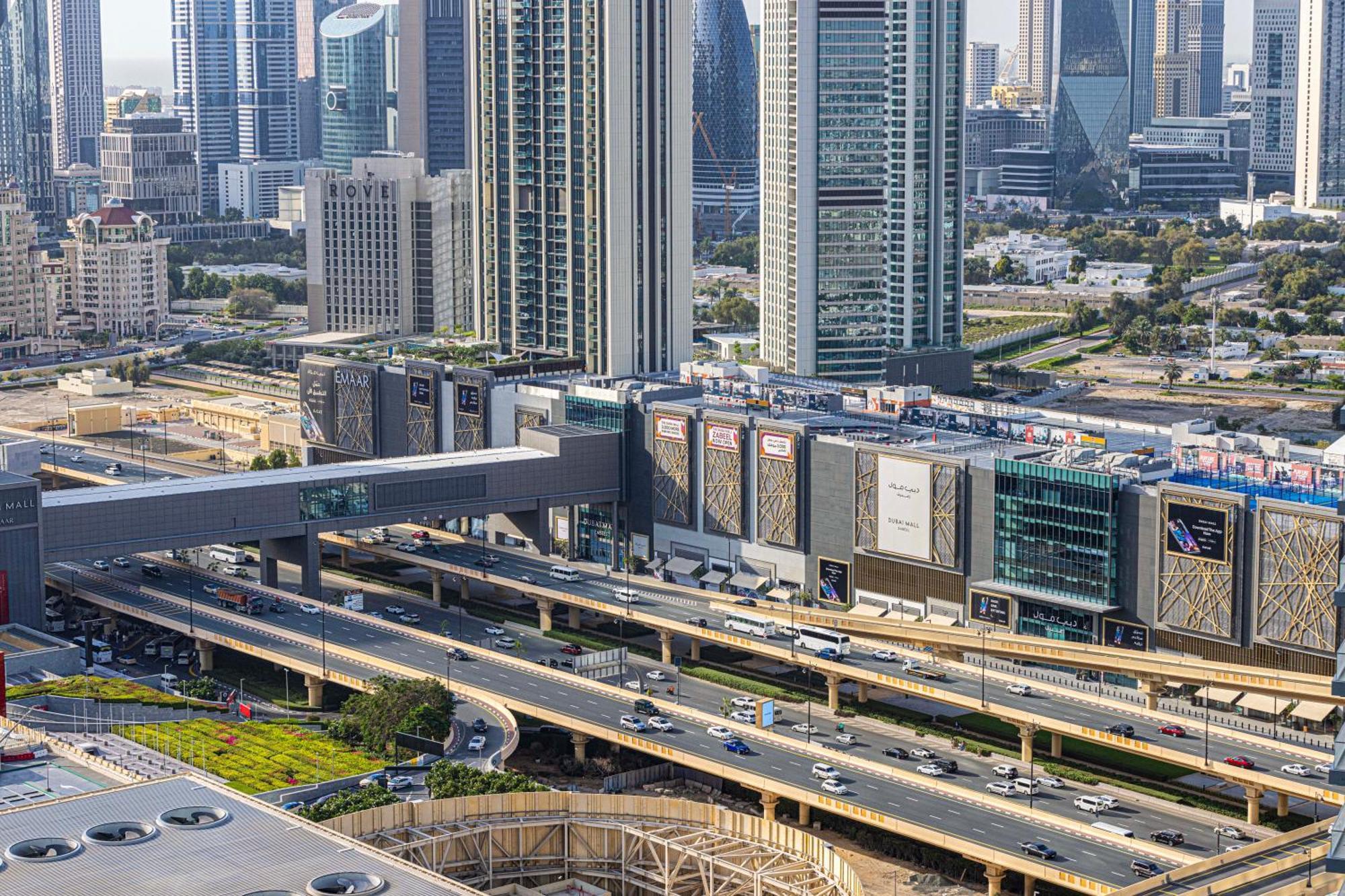 2 Minute Walk To Mall - 3 Bedroom Burj Khalifa View With Pool And *