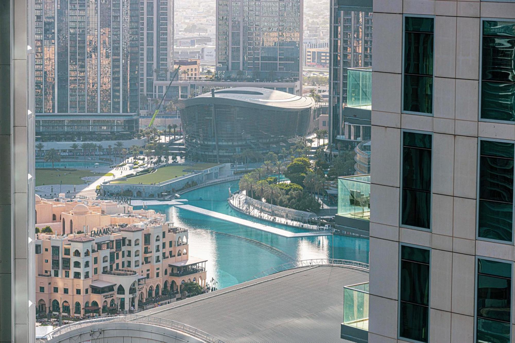 2 Minute Walk To Mall - 3 Bedroom Burj Khalifa View With Pool And *
