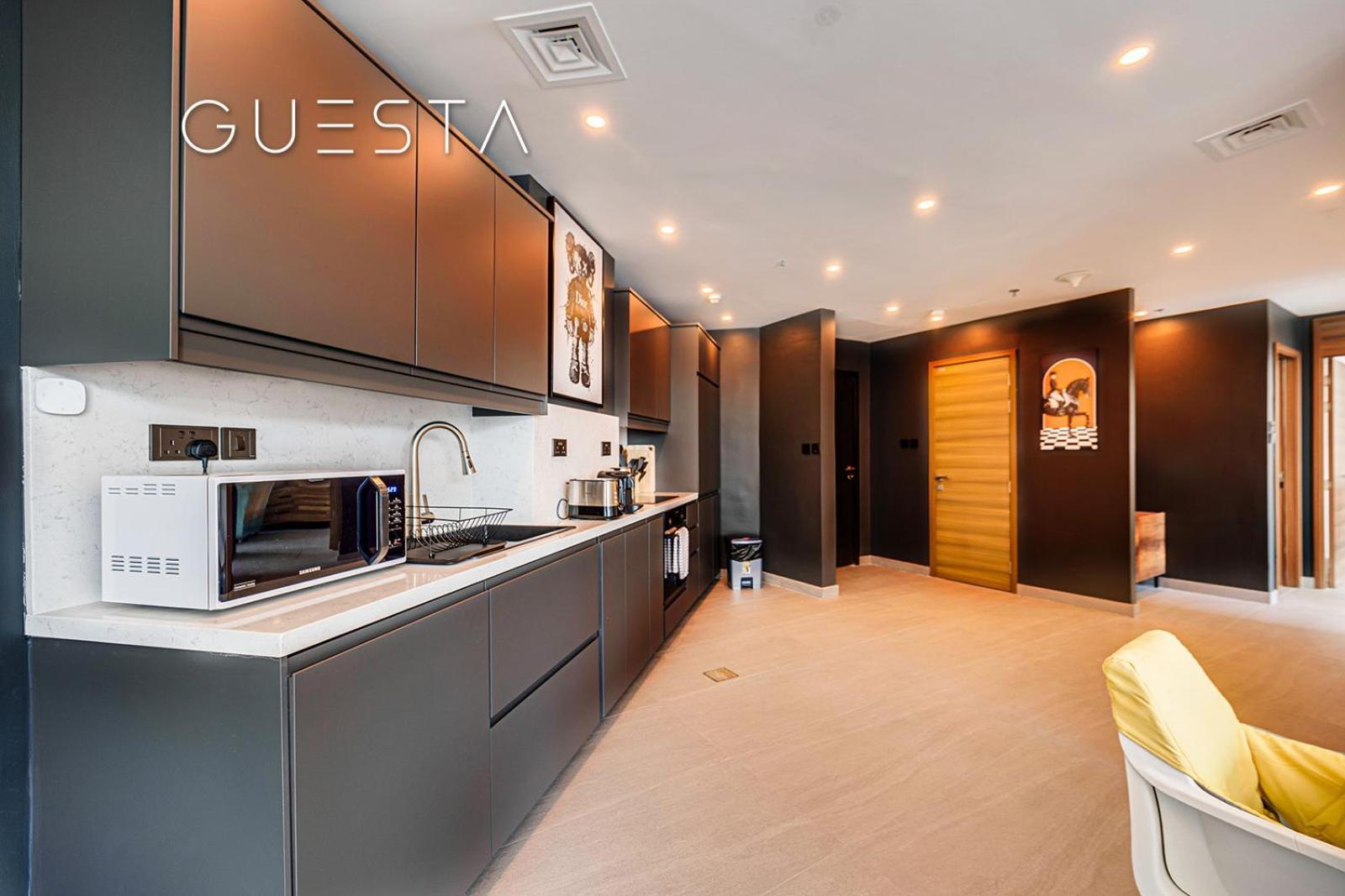 Apartment The Torch, Marina Dubai