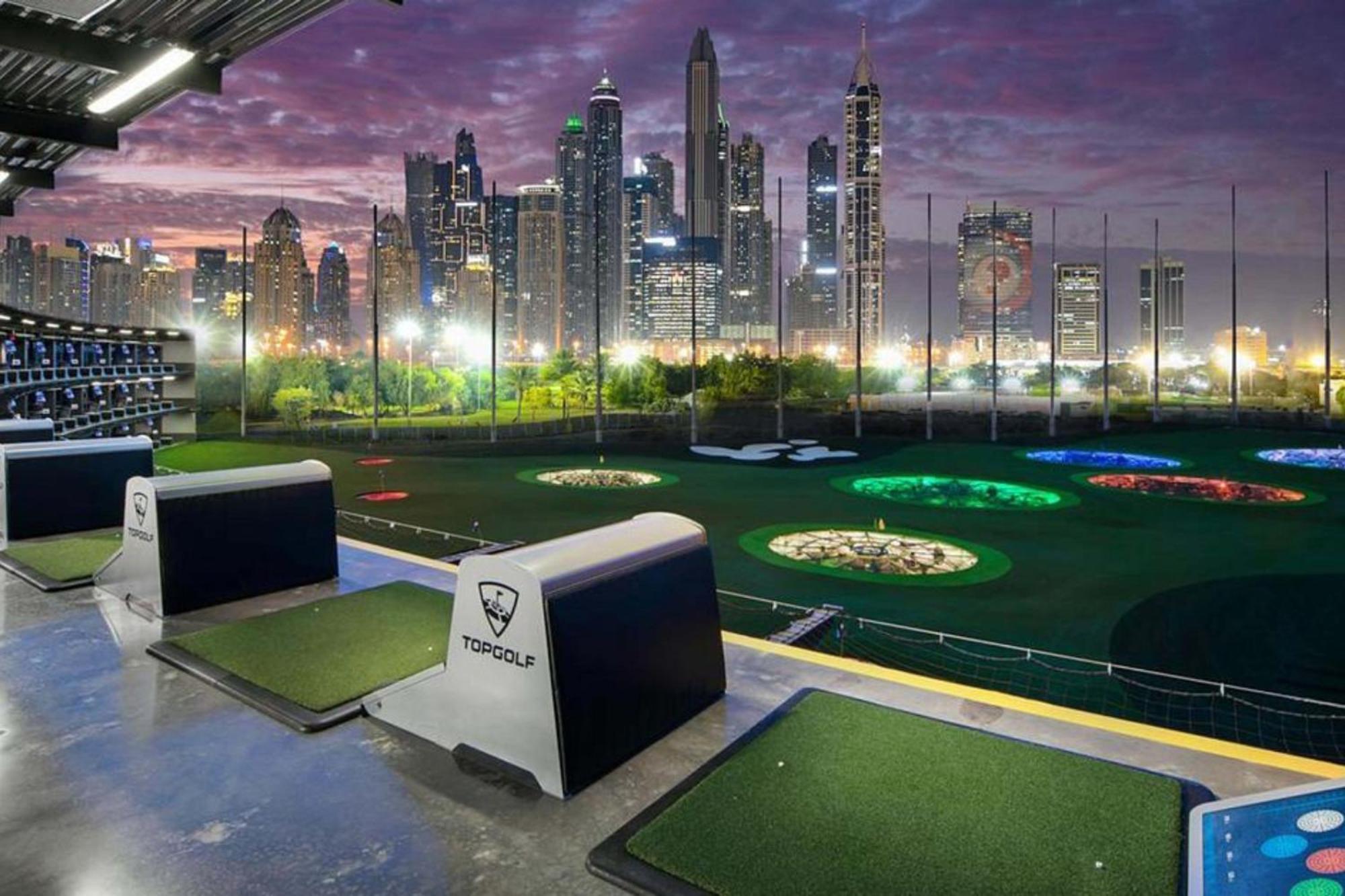 Elegant In Jlt Near Metro With Qbed, Pool, Gym, Fast Wi-fi *