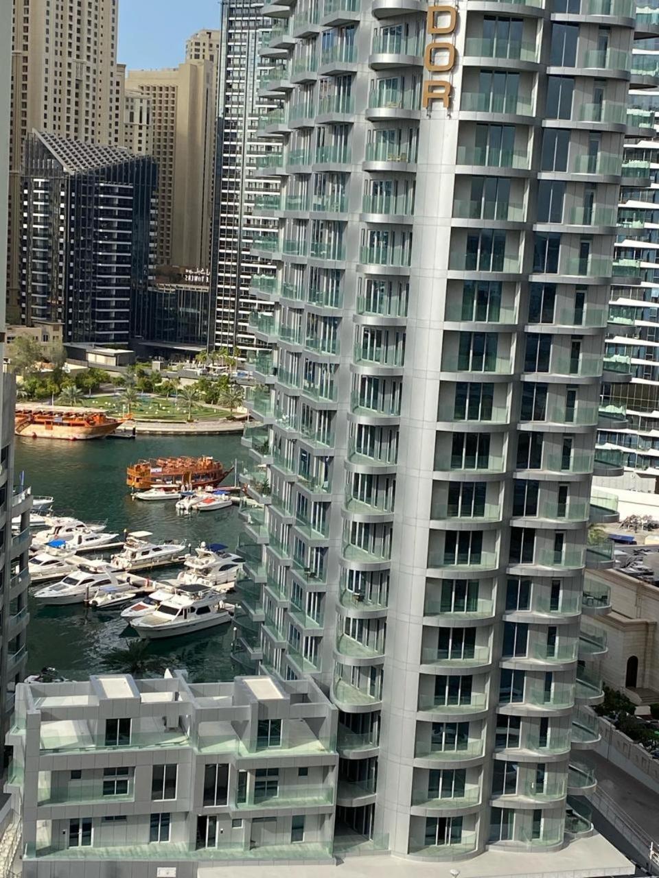 Apartment Elite Luxury - Spacious 2br Apt 1517 Sqft In Marina Both Bedroom Ensuite Walking To Metro Restaurants Beach Mall Marina Walk