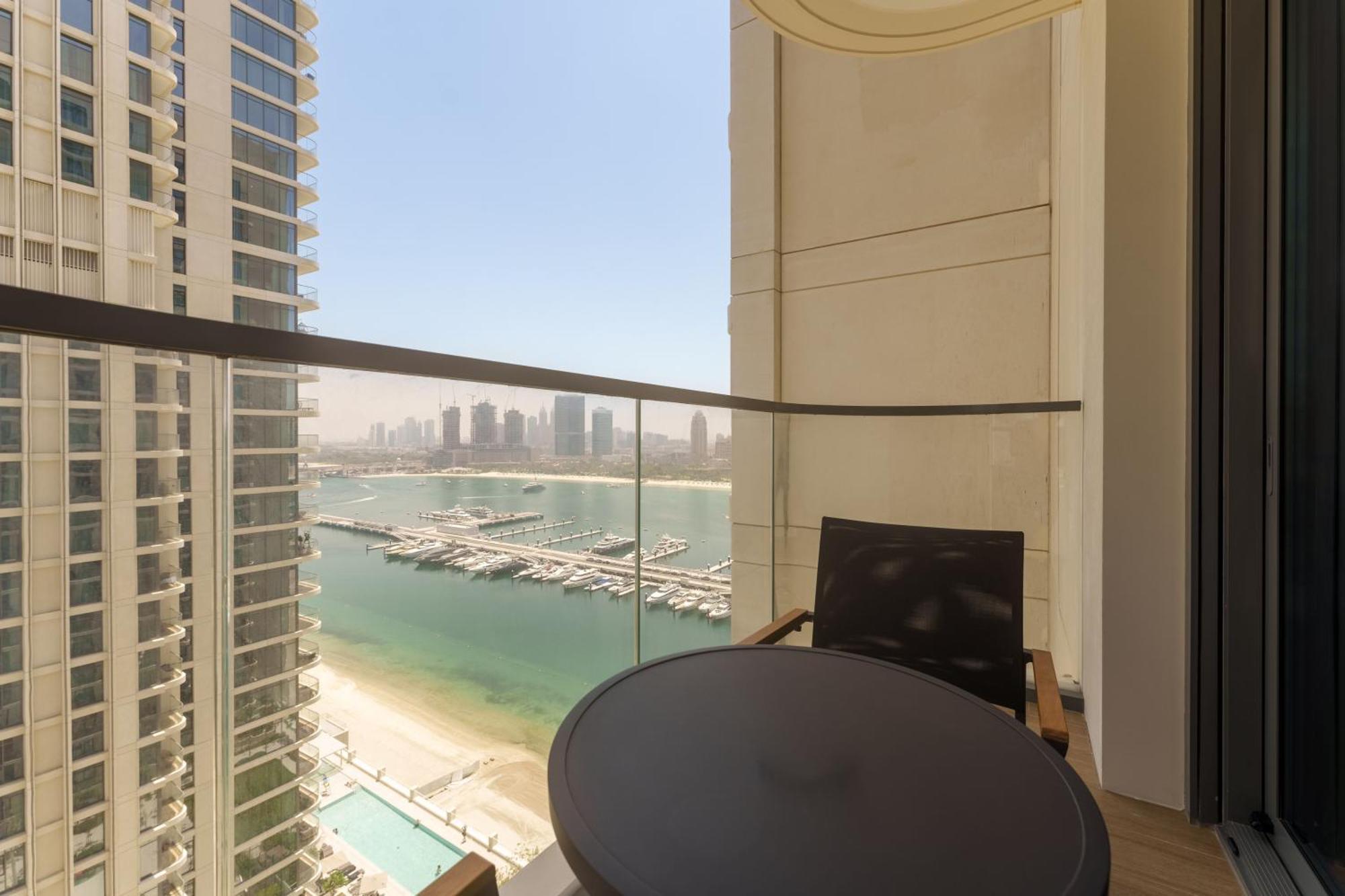 Apartment Maison Privee - Upscale With Partial Marina & Palm Views