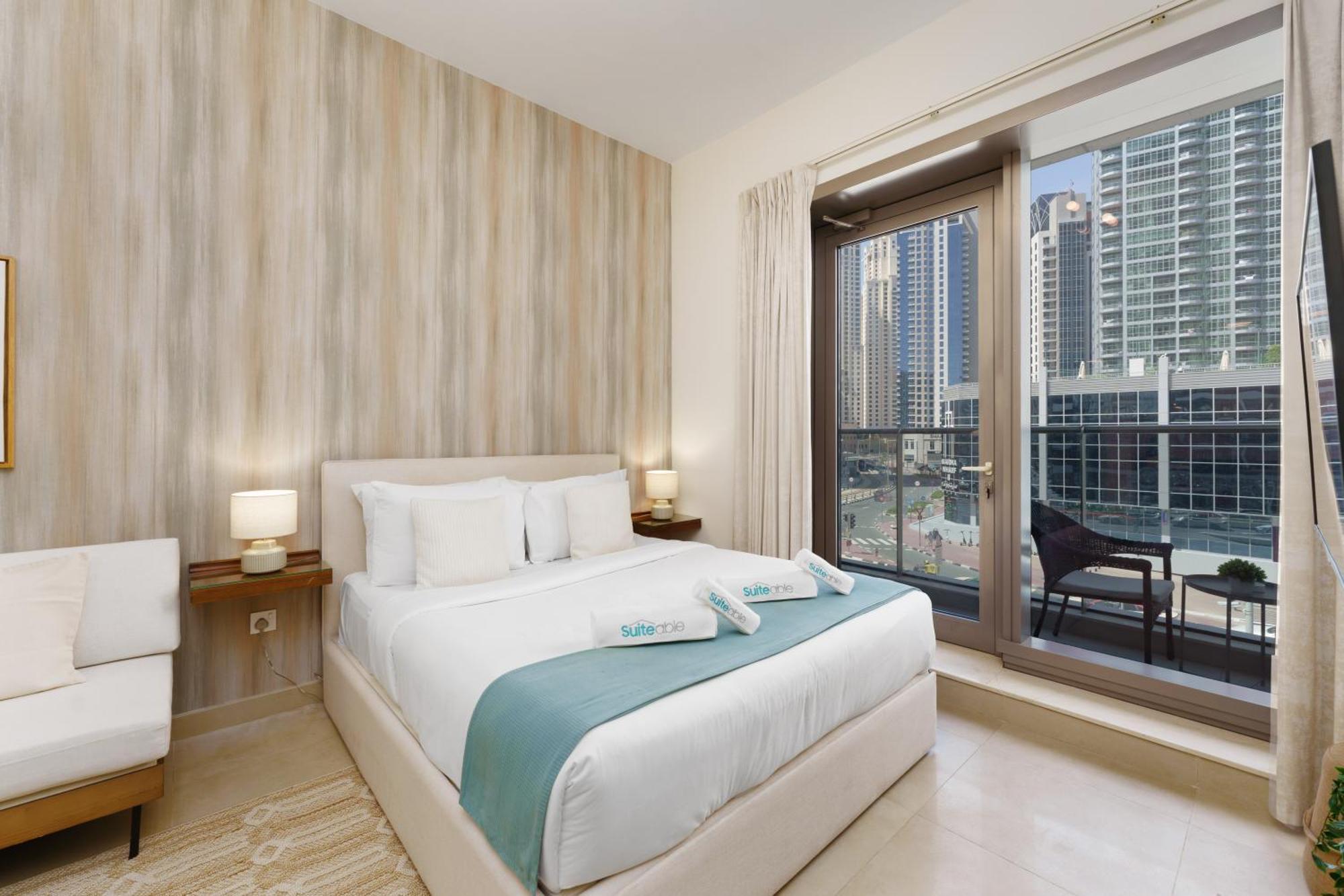 Apartment Breezy In Sparkle Tower Jbr By Suiteable *