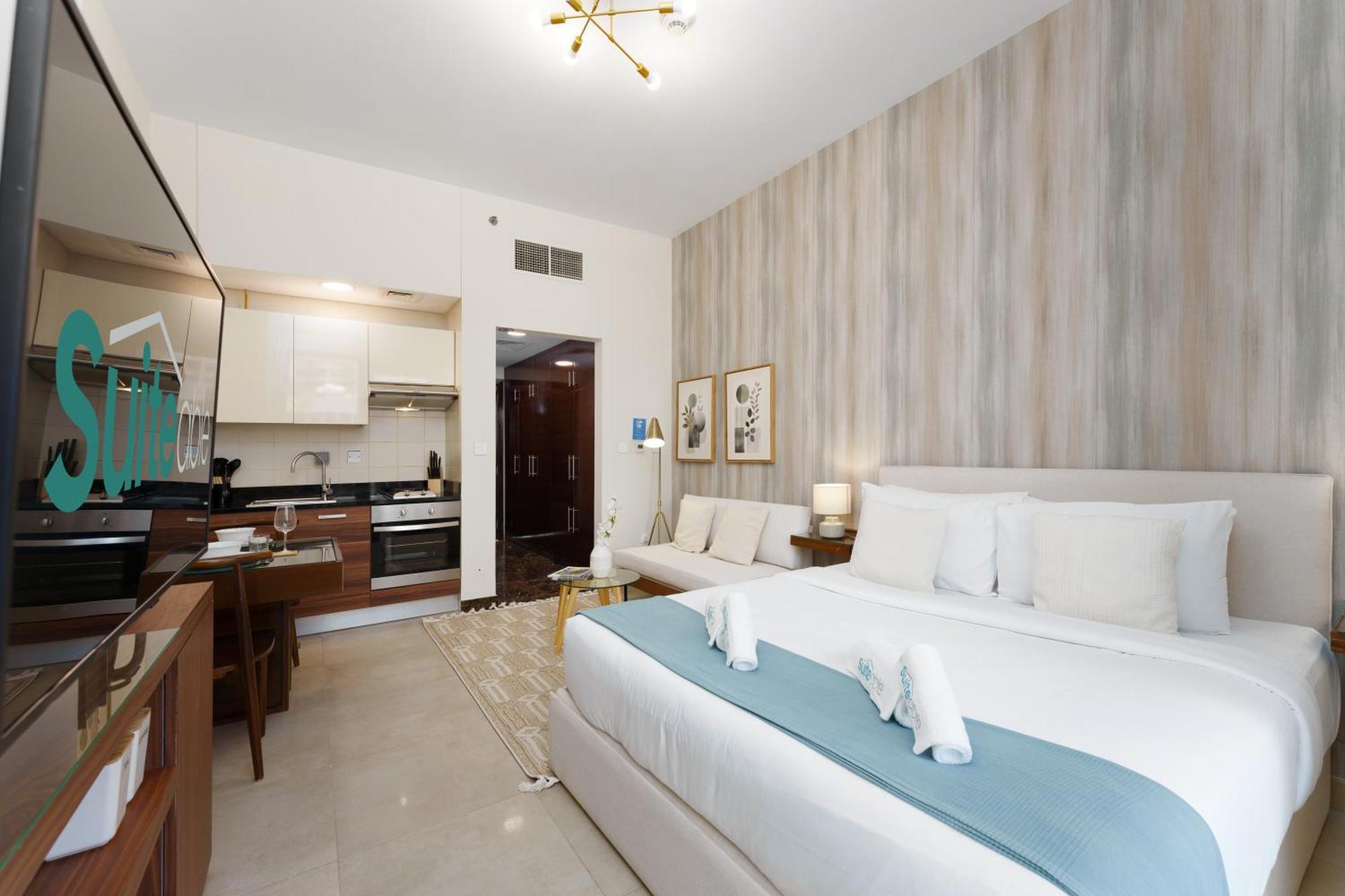 Apartment Breezy In Sparkle Tower Jbr By Suiteable *