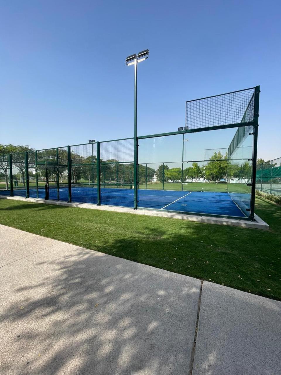 Apartment 1br Golf & Pool View Amenities