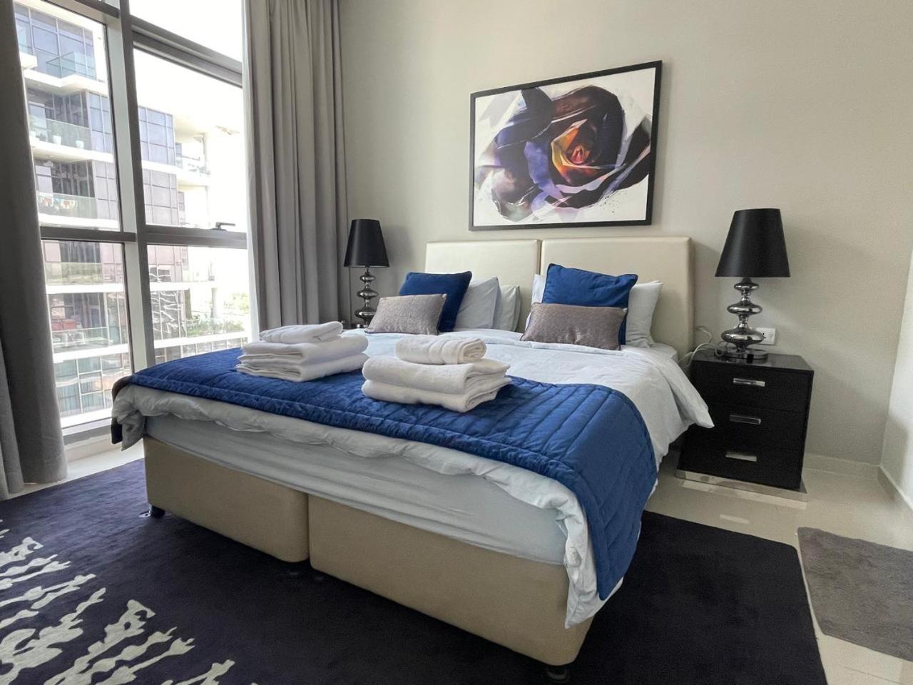 Apartment 1br Golf & Pool View Amenities *