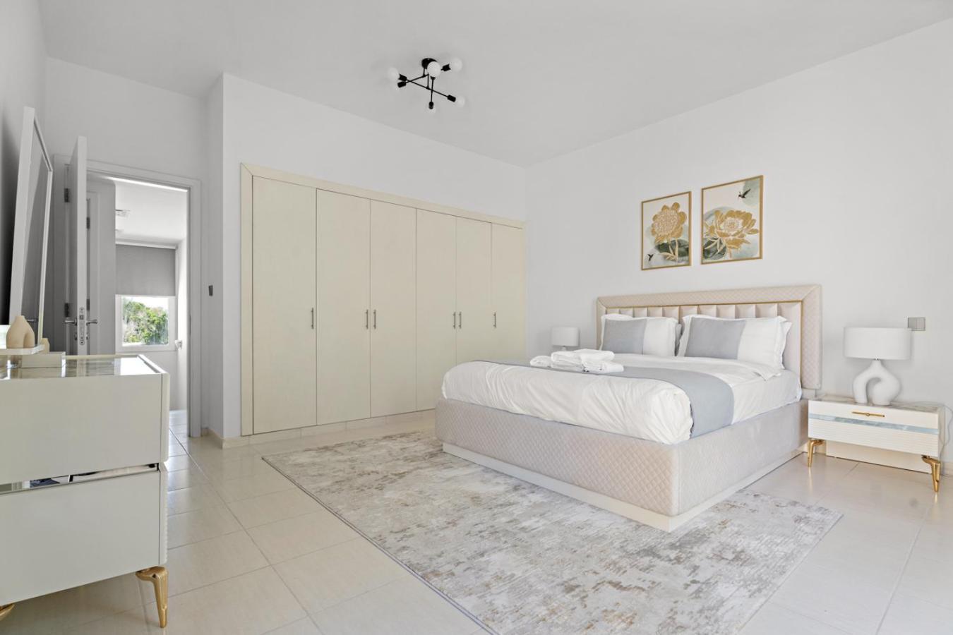 Whole 3 Bedroom With Maids Room House - The Springs - Privat Garden Apartment