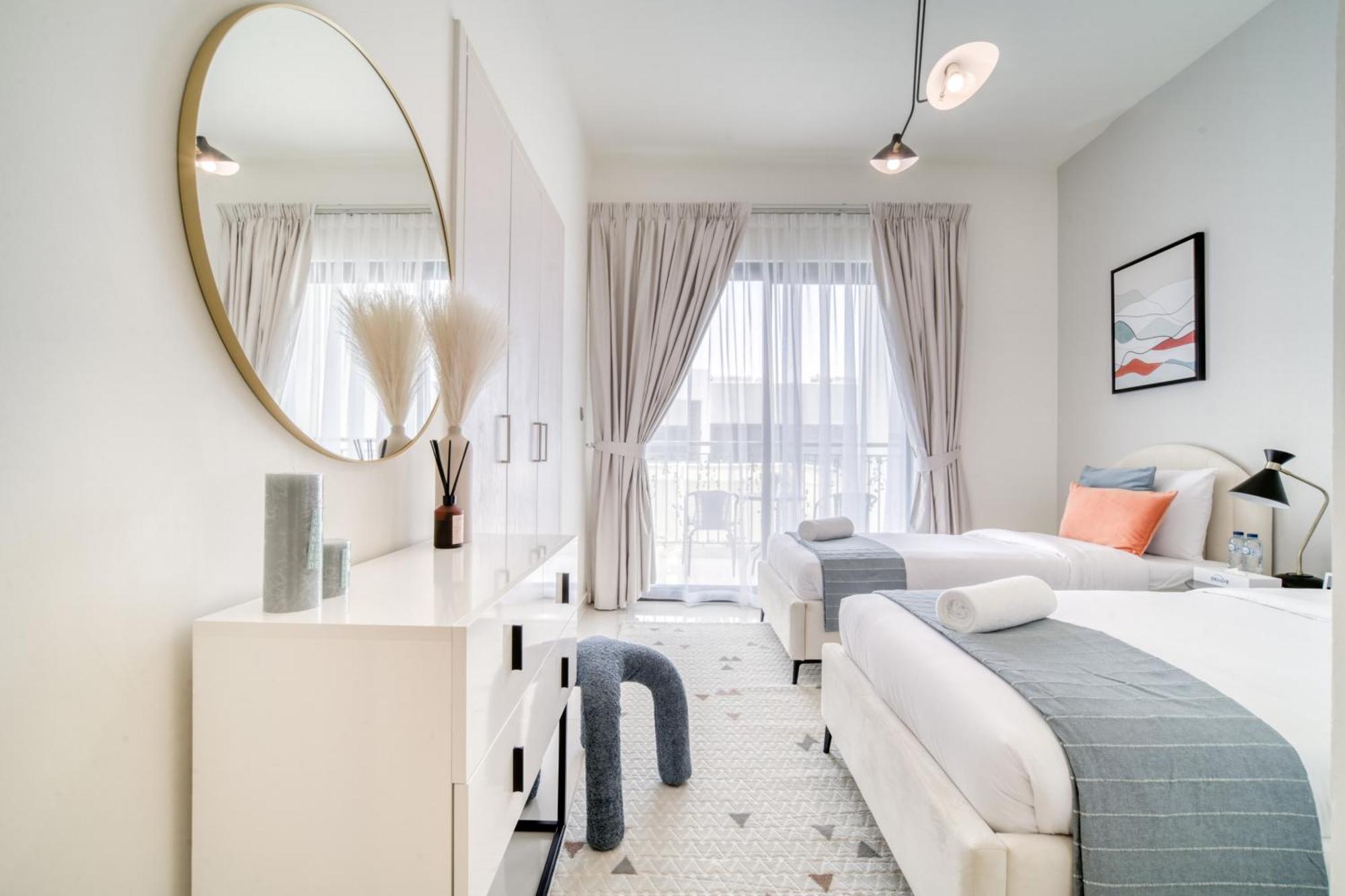 Damac Hills Ll - Stunning 4 Bedrooms With Private Pool At Land