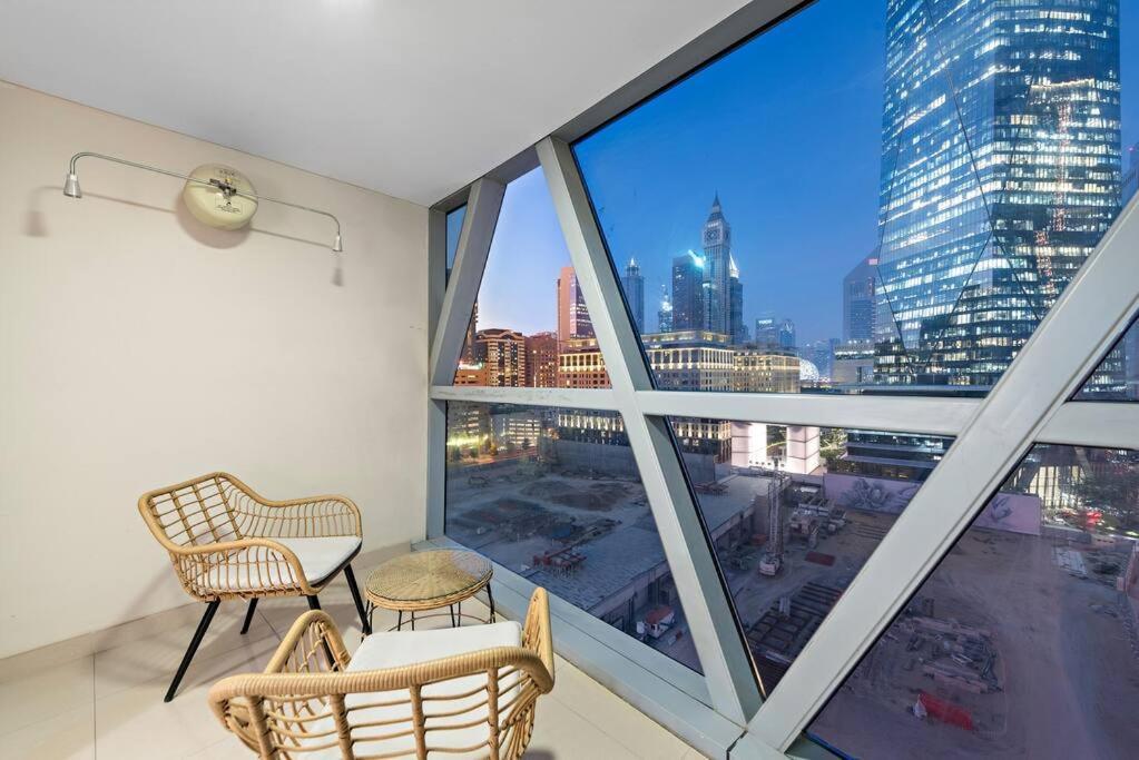 First Class 1br Modern & Stylish Living Apartment