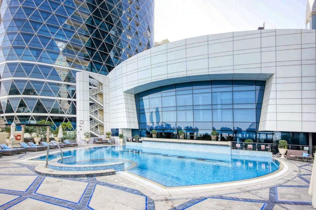 Apartment First Class 1br Modern & Stylish Living *
