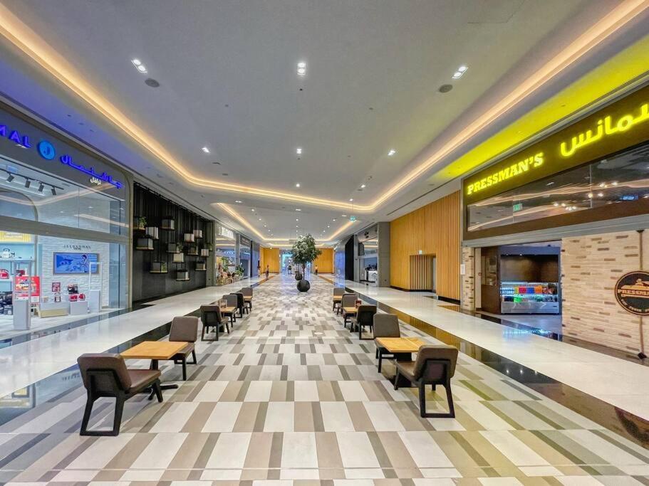 Apartment First Class 1br Modern & Stylish Living *