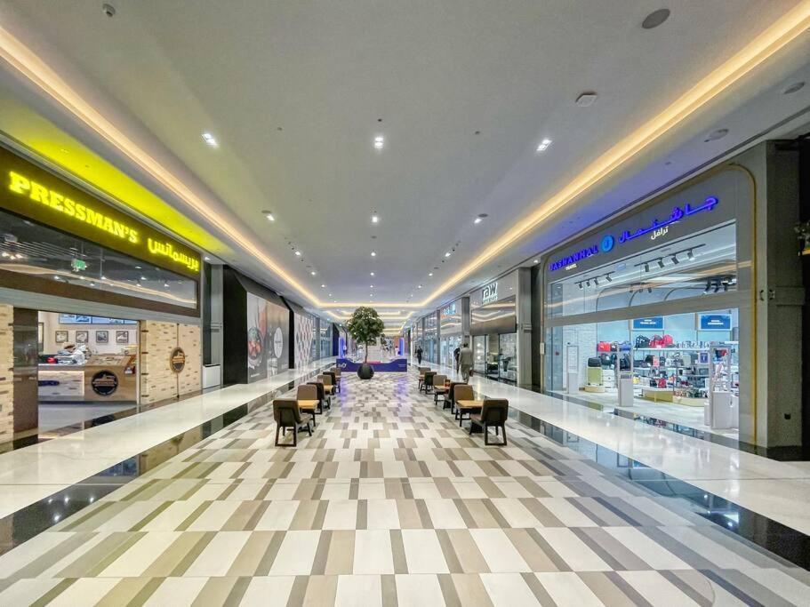 Apartment First Class 1br Modern & Stylish Living *