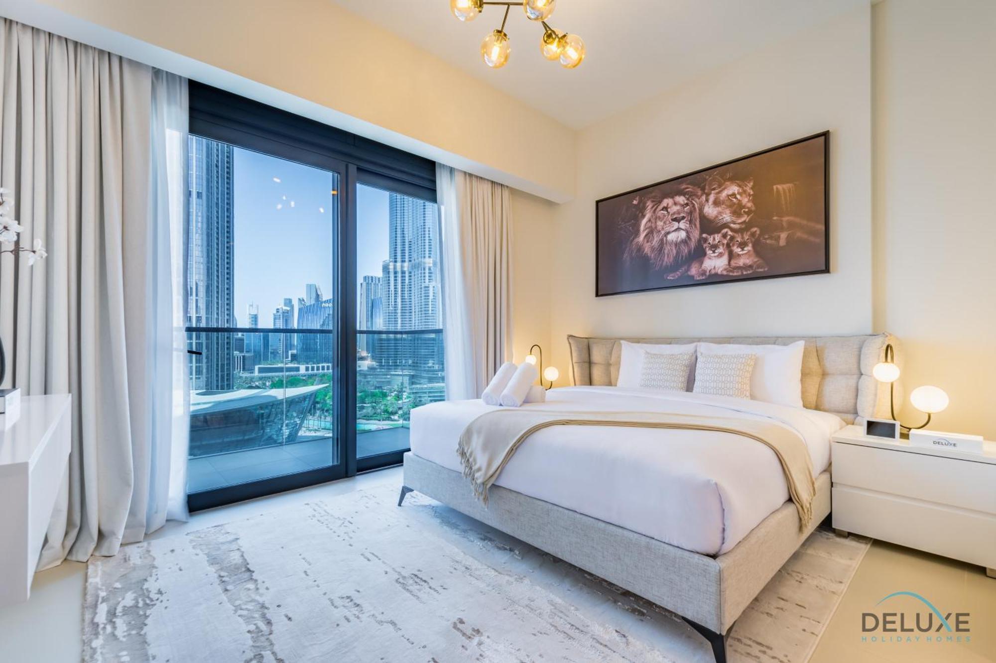 Apartment Luxurious 3br With Assistant In Act One Act Two Tower 2, Downtown By Deluxe Homes Dubai