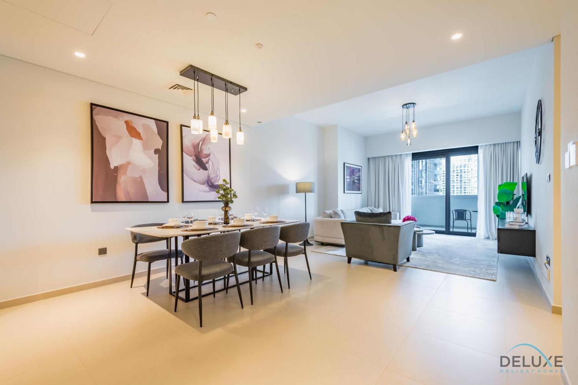 Luxurious 3br With Assistant In Act One Act Two Tower 2, Downtown By Deluxe Homes * Dubai