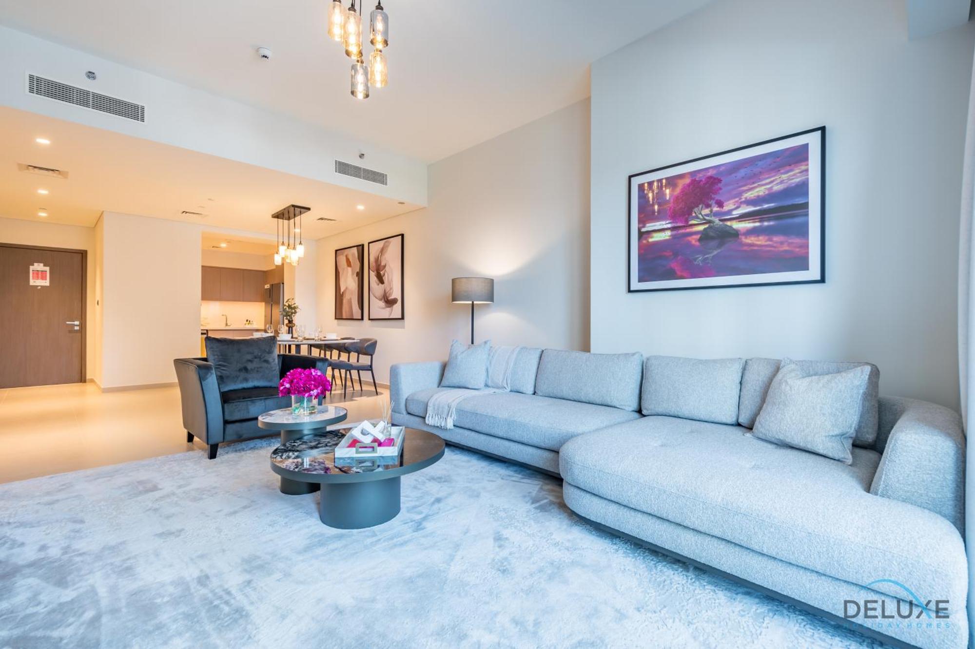 Luxurious 3br With Assistant In Act One Act Two Tower 2, Downtown By Deluxe Homes