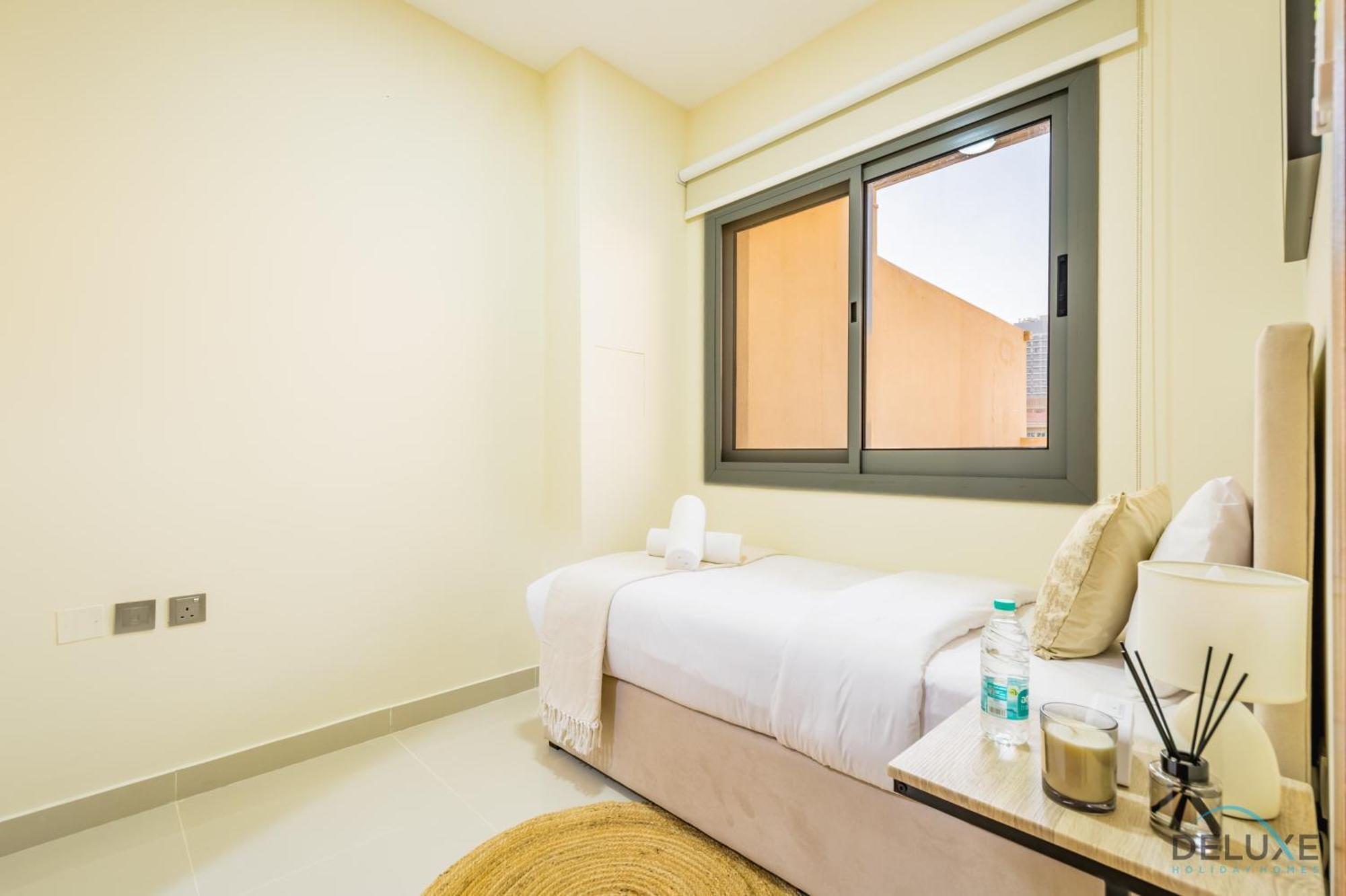 Tranquil 3br Townhouse With Assistant's At District 12 Jvc By Deluxe