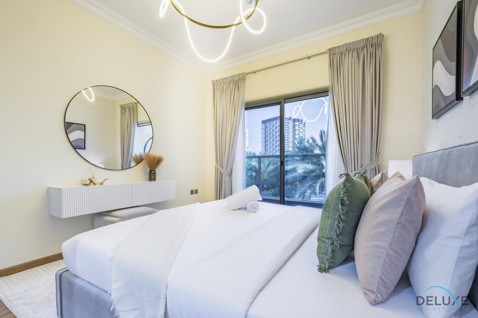 Apartment Tranquil 3br Townhouse With Assistant's At District 12 Jvc By Deluxe *