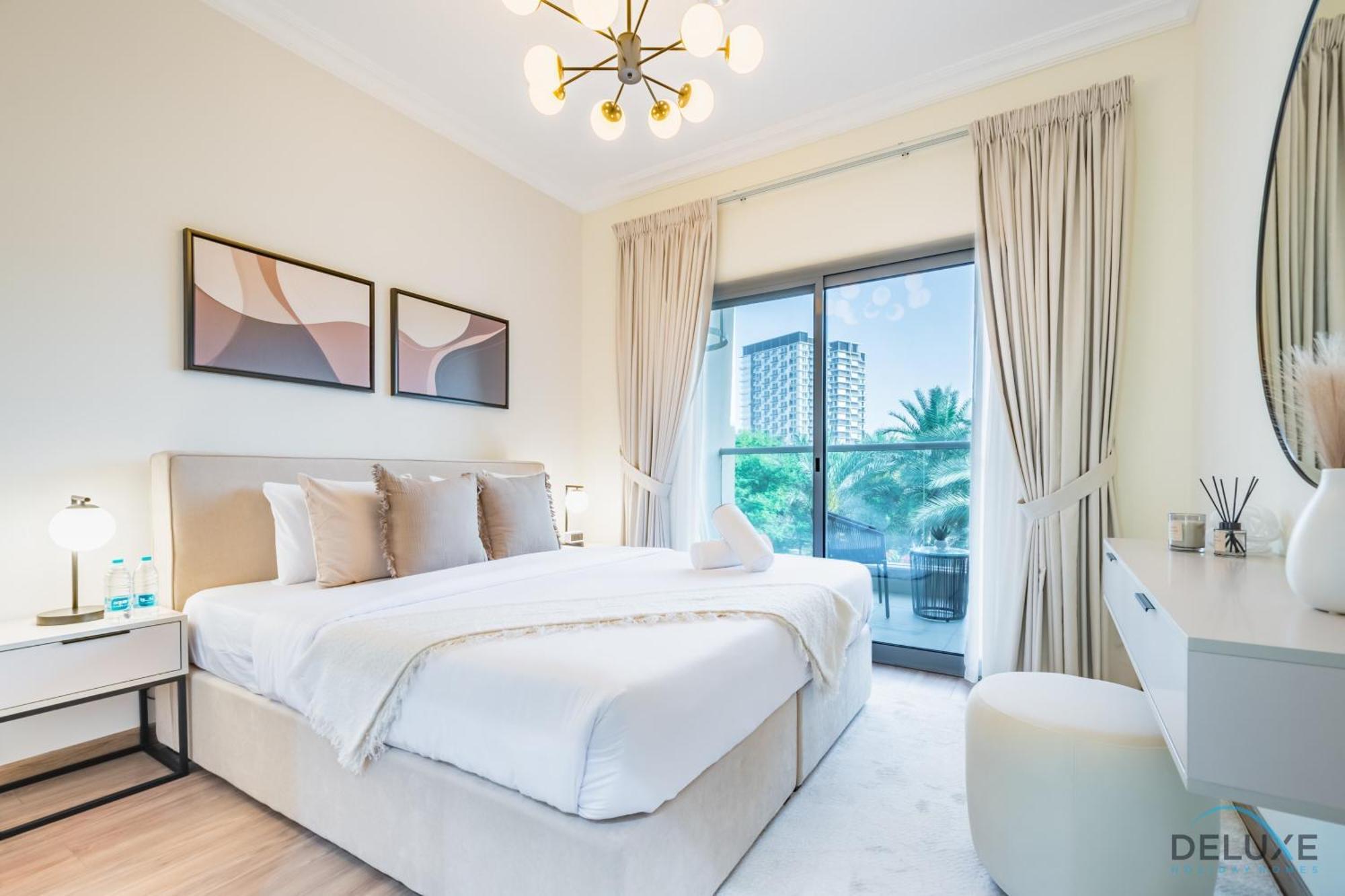 Tranquil 3br Townhouse With Assistant's At District 12 Jvc By Deluxe * Dubai