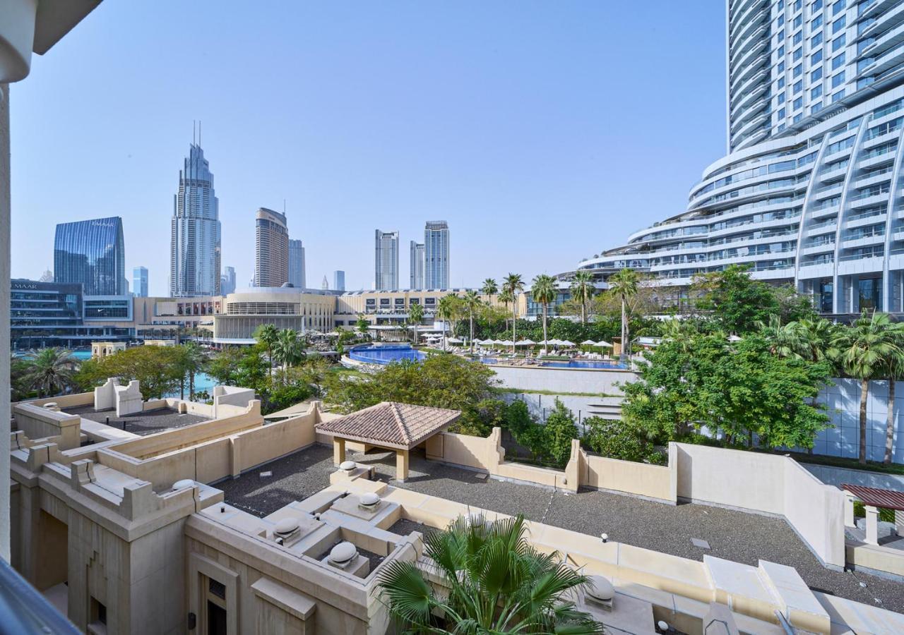 Burj Khalifa Partial View Peak Living Luxury 2br Souk Al-bahar Beside Mall-golden Homes Apartment *