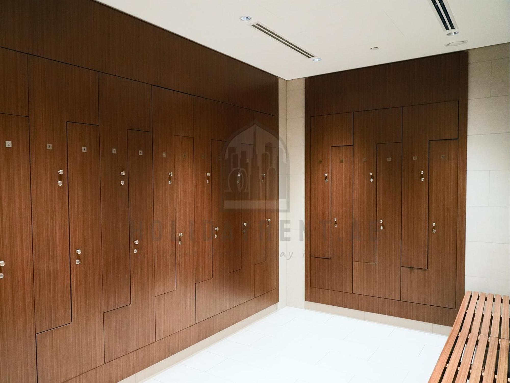 Holidayrent Uae - Top Near Burj Khalifa Apartment