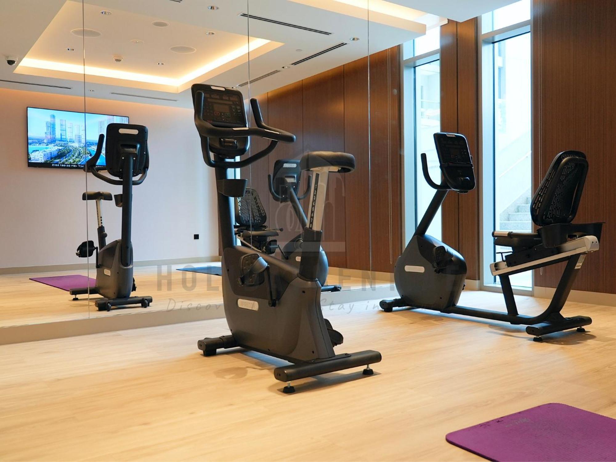 Holidayrent Uae - Top Near Burj Khalifa Dubai