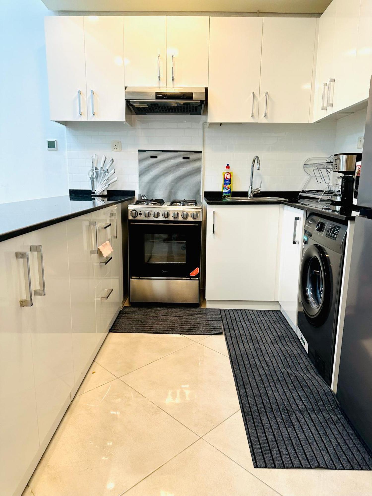 Elegant Studio: Your Perfect In Apartment Dubai