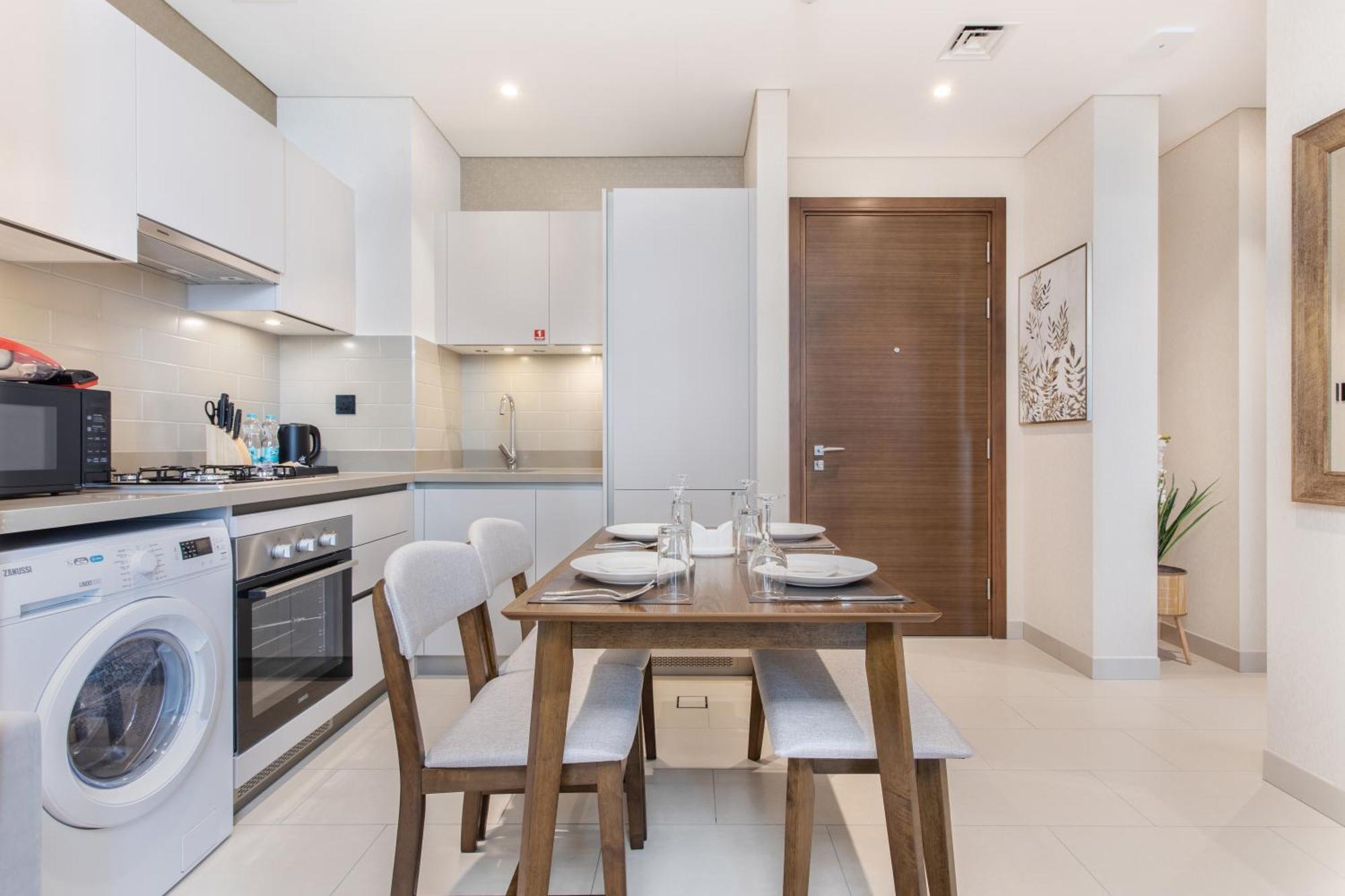 Apartment By Latinem Luxury 1br Cvr A2003 Near Burj Khalifa