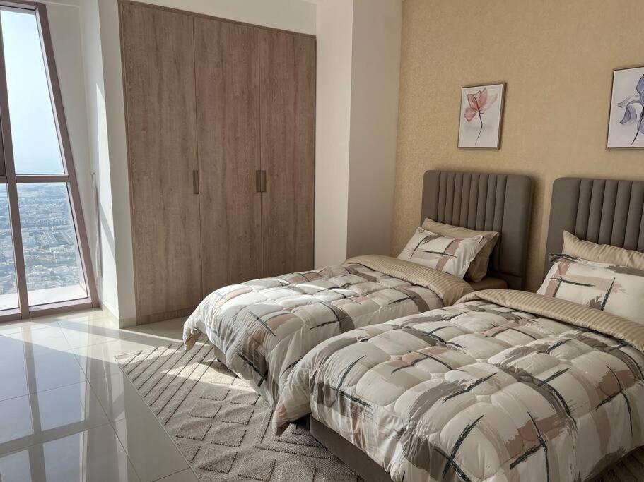 2br With Incredible Views Of The Sea And Apartment