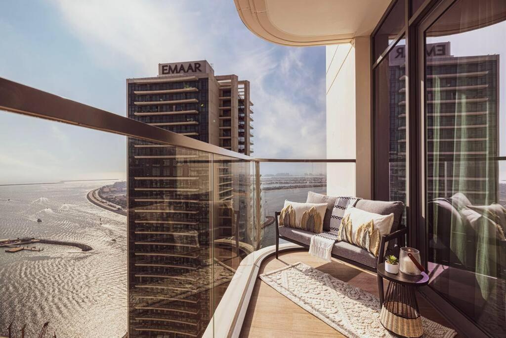 Luxury 1br - Private Access Apartment