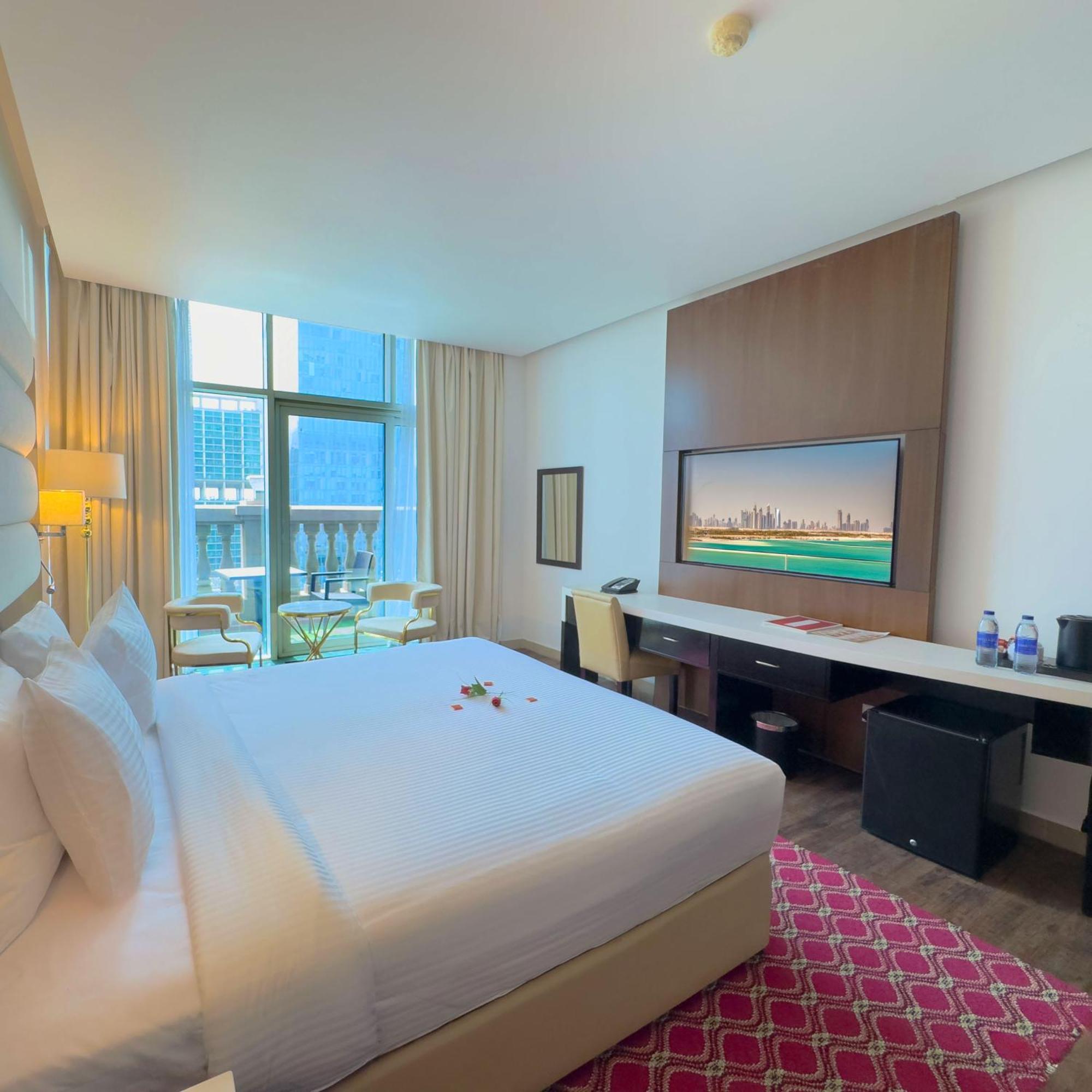 Sunday Mega Sheikh Zayed Road Near Difc Formerly Emirates Grand 3* Dubai