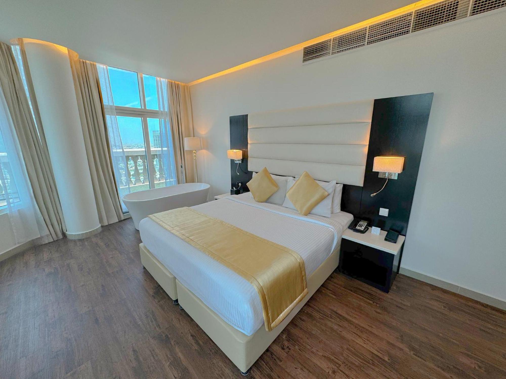 Aparthotel Sunday Mega Sheikh Zayed Road Near Difc Formerly Emirates Grand