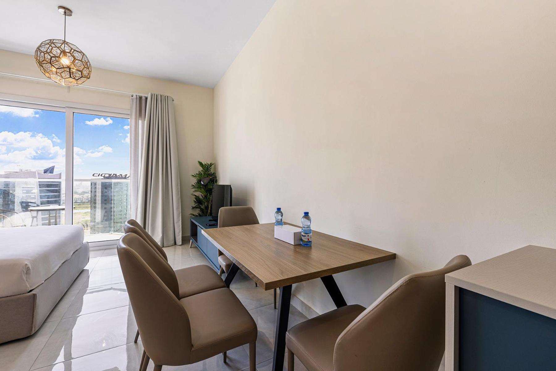 Unlock Metropolis Business Bay Apartment Dubai