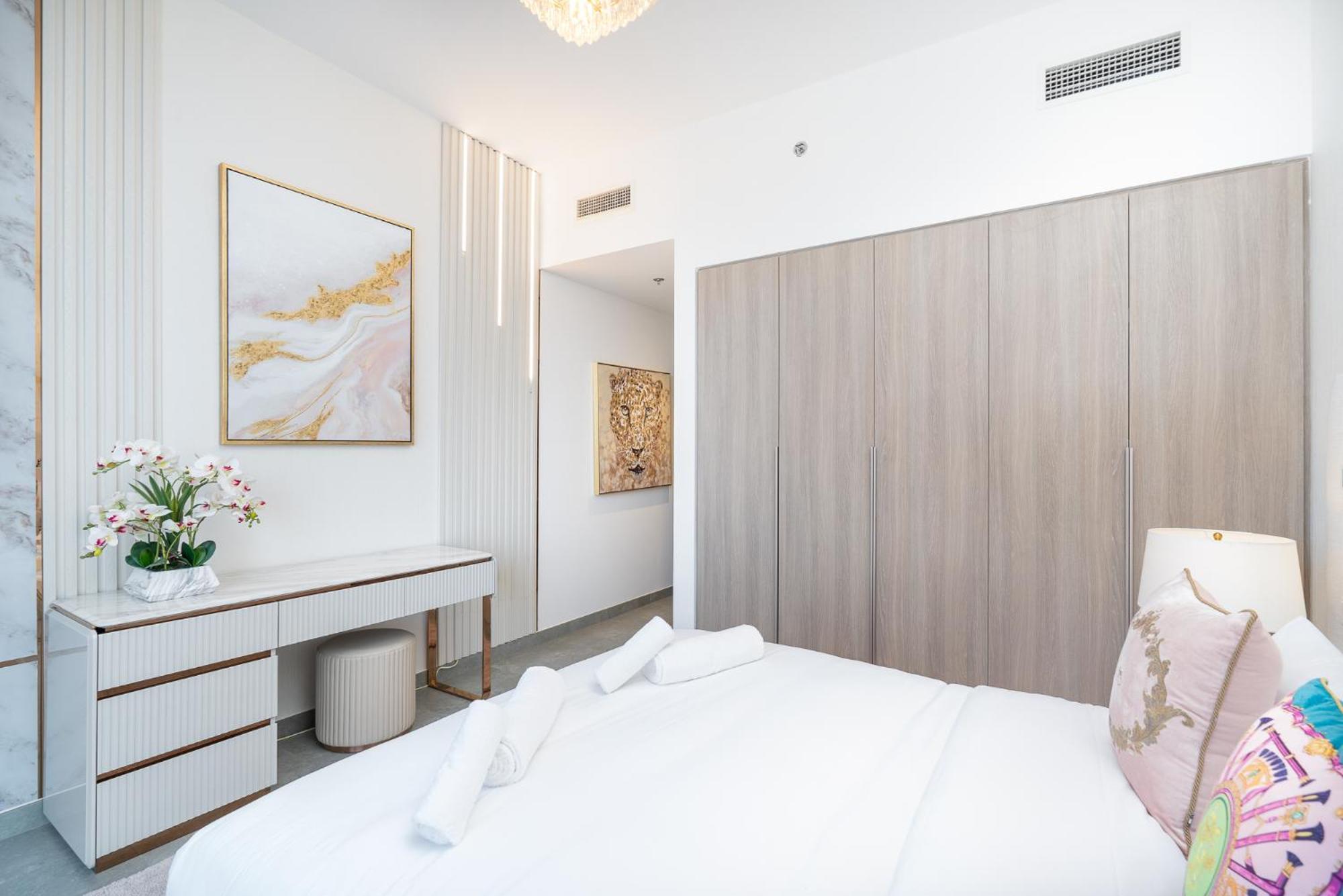 Apartment Luxurious 3br With Panoramic Marina View Dubai