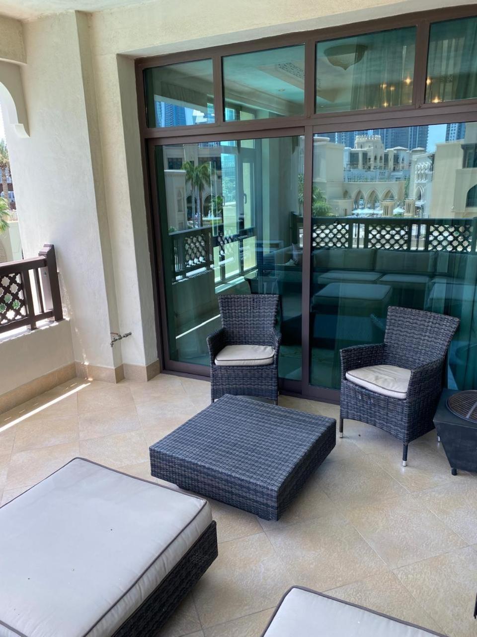 Luxurious Burj View Oasis 2 Bedroom