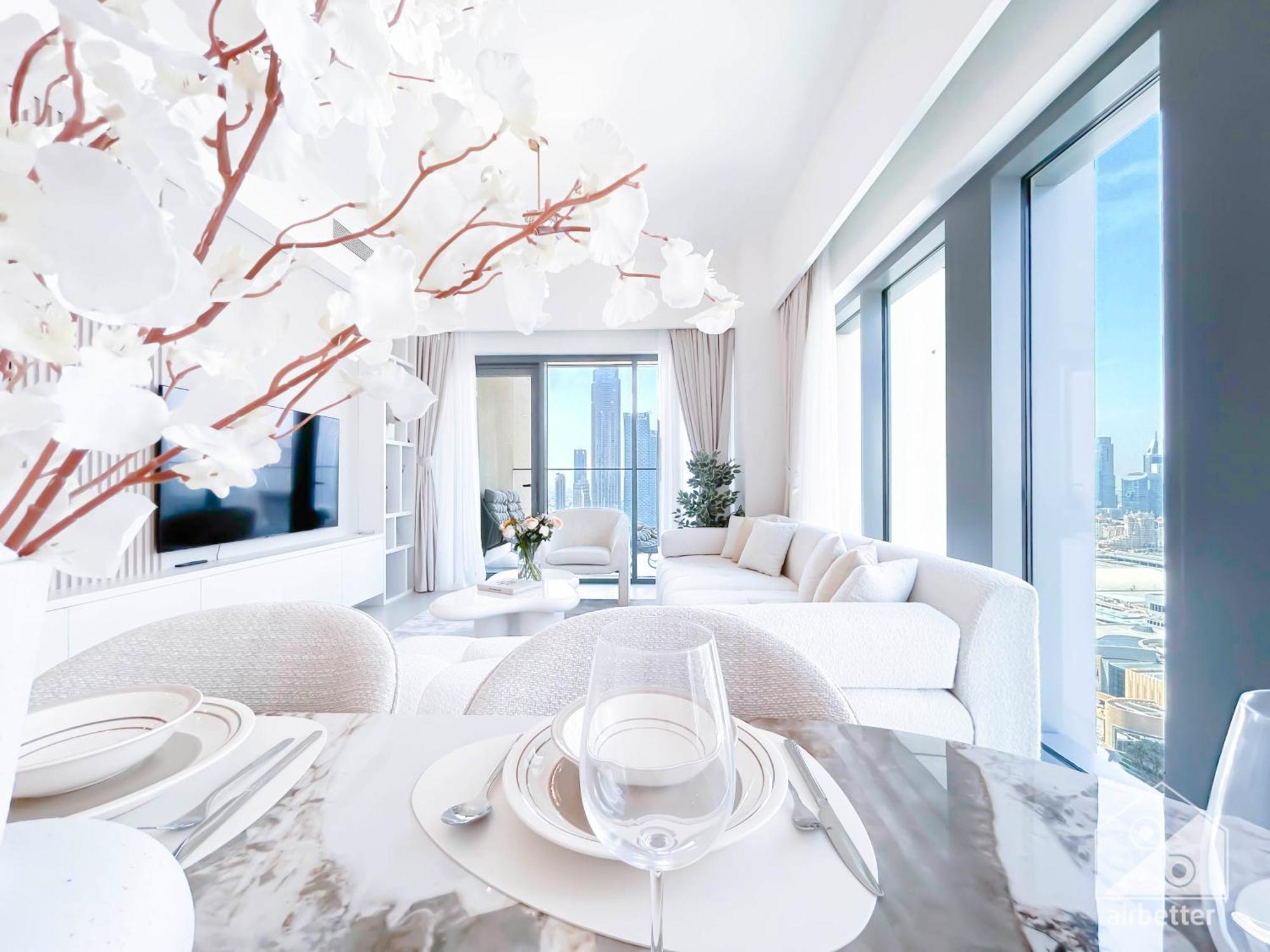 Luxurious Living In 2b With Burj & Fountain Views Apartment