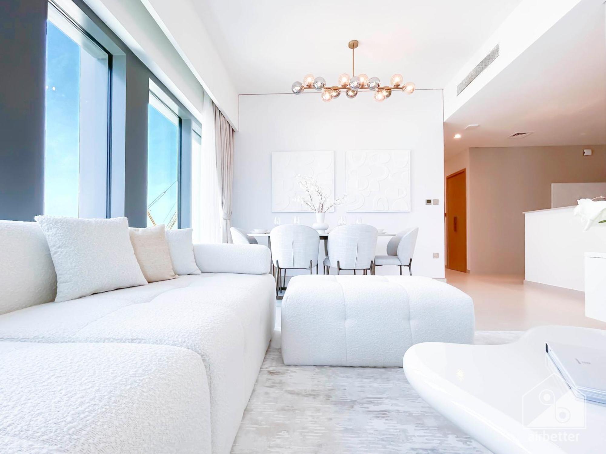Luxurious Living In 2b With Burj & Fountain Views Apartment
