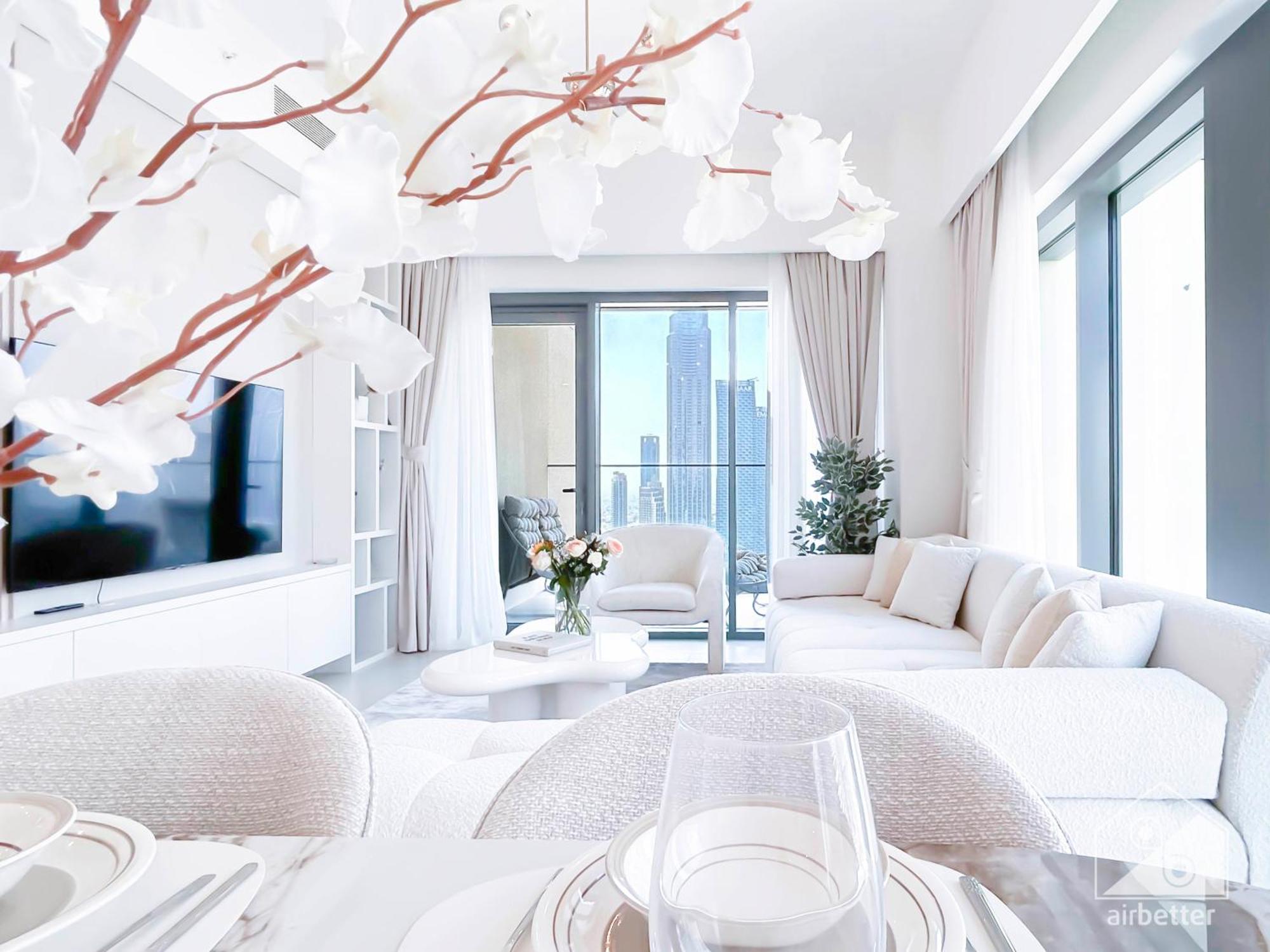 Apartment Luxurious Living In 2b With Burj & Fountain Views