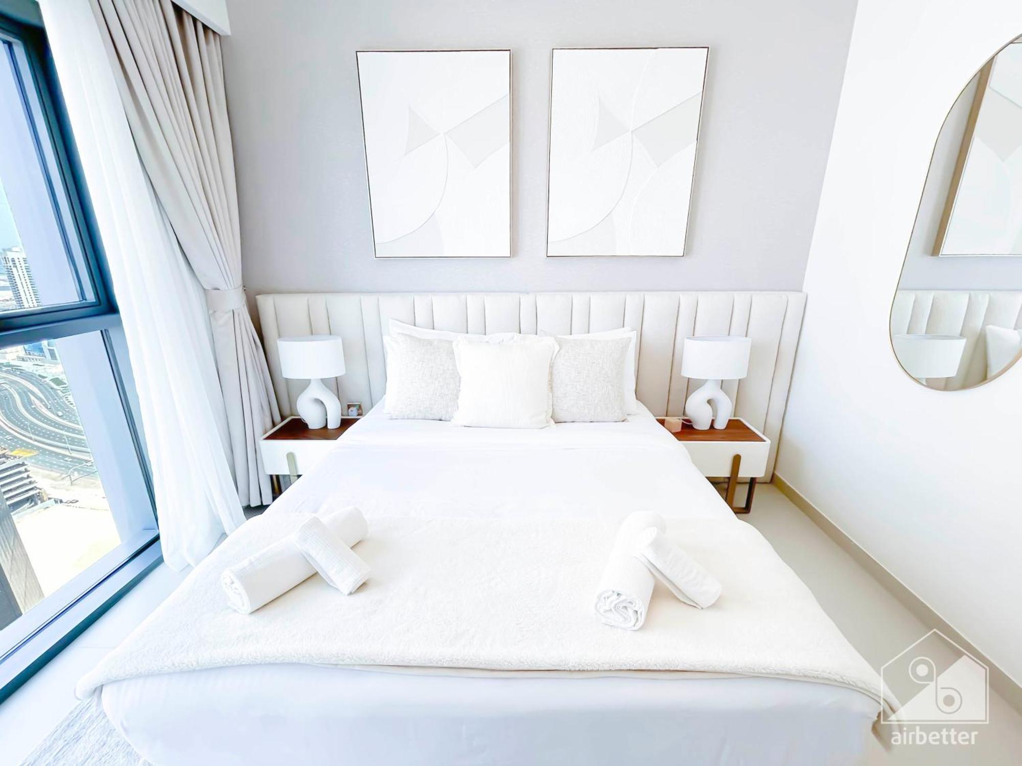 Apartment Luxurious Living In 2b With Burj & Fountain Views *