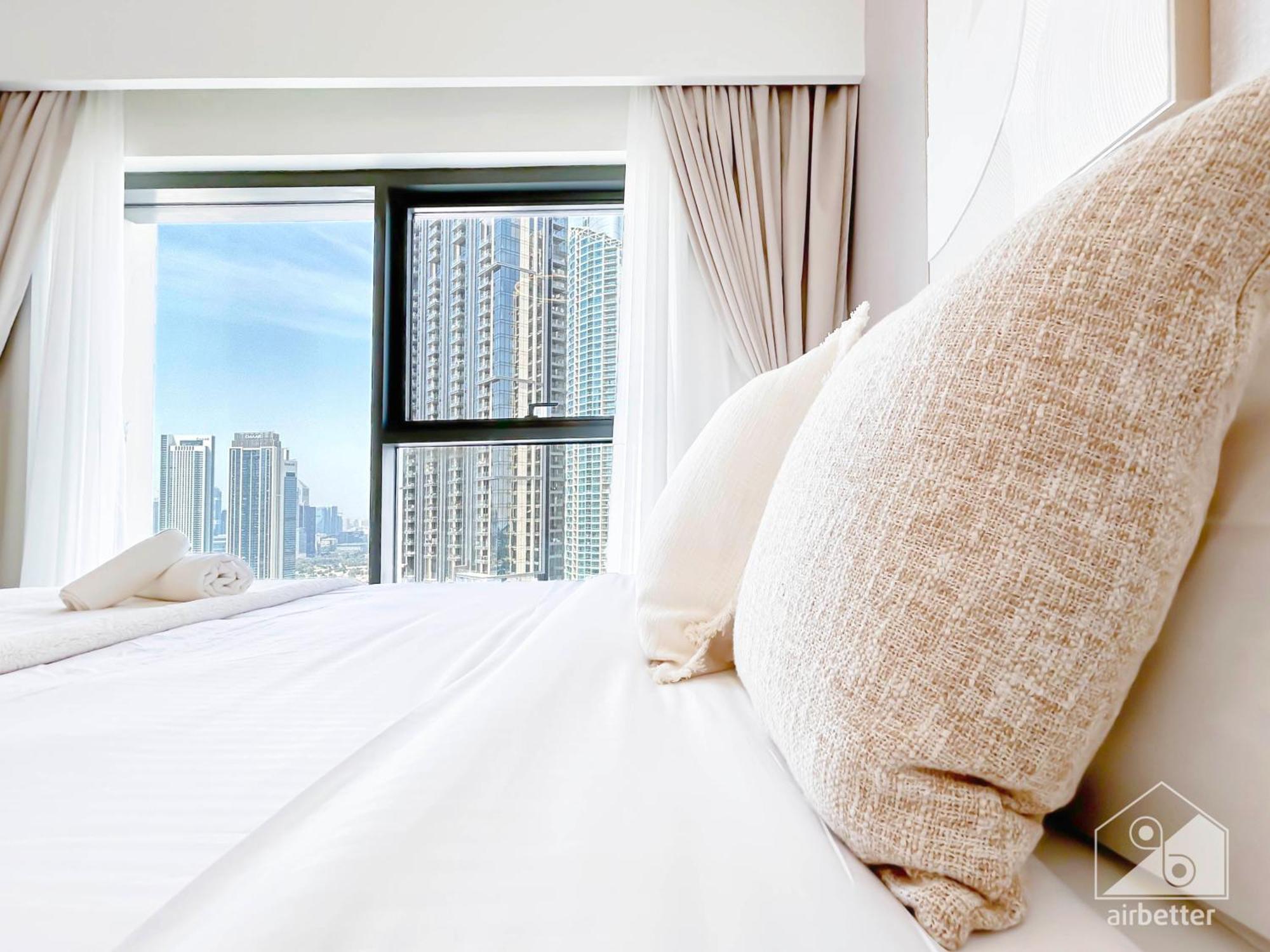 Luxurious Living In 2b With Burj & Fountain Views