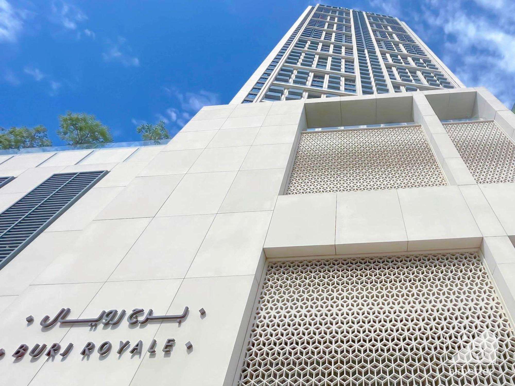 Apartment Luxurious Living In 2b With Burj & Fountain Views *