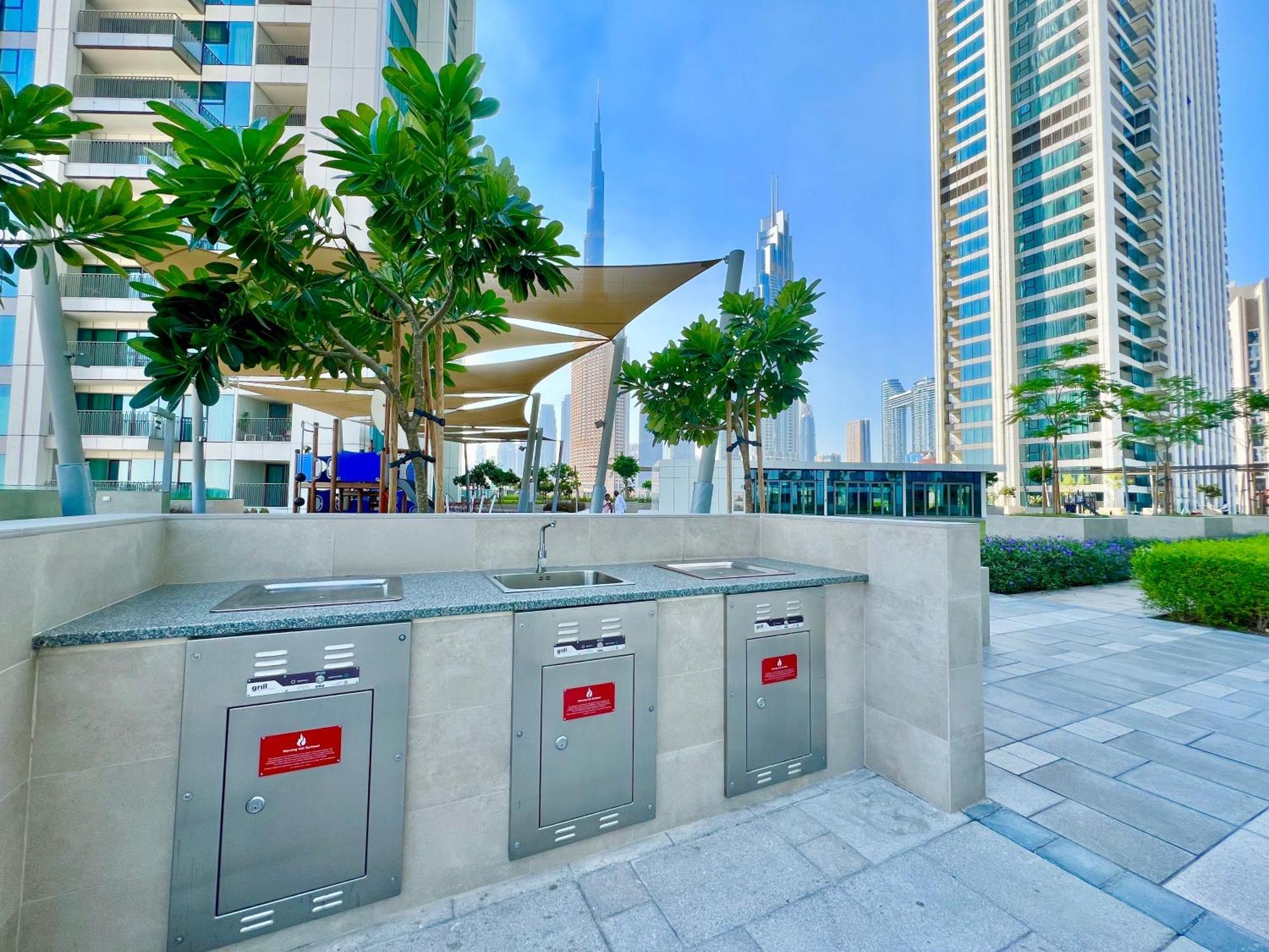 Downtown Views 2br - Mall, Fountain & Burj Khalifa Access Apartment Dubai