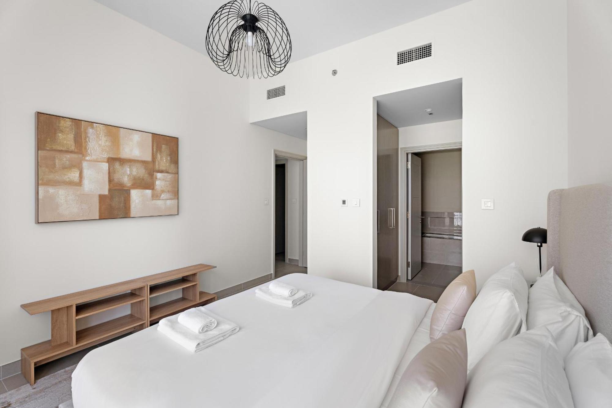 Apartment Vayk - Boho Modern 3 Bhk In Downtown Dubai