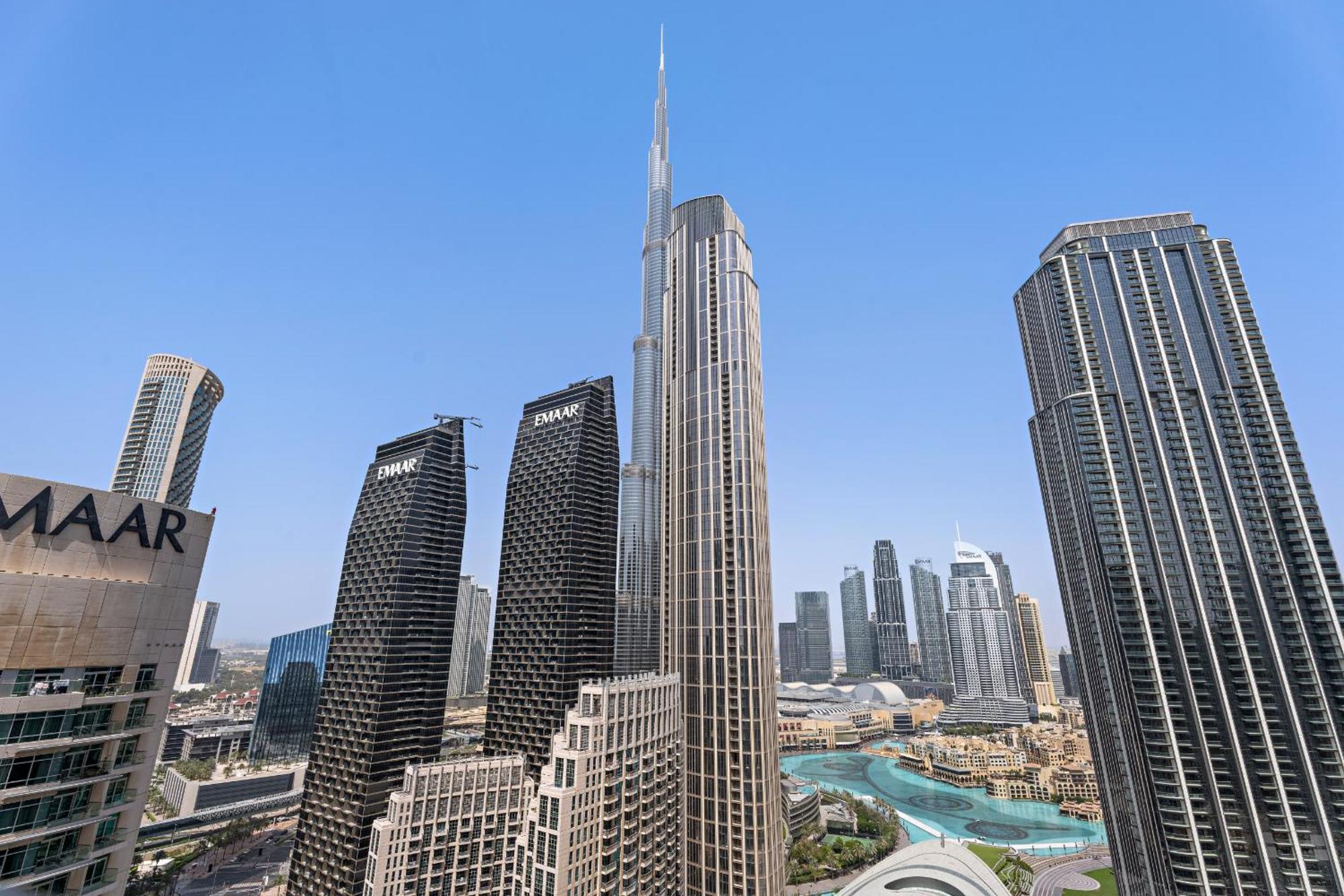Vayk - Boho Modern 3 Bhk In Downtown Apartment Dubai