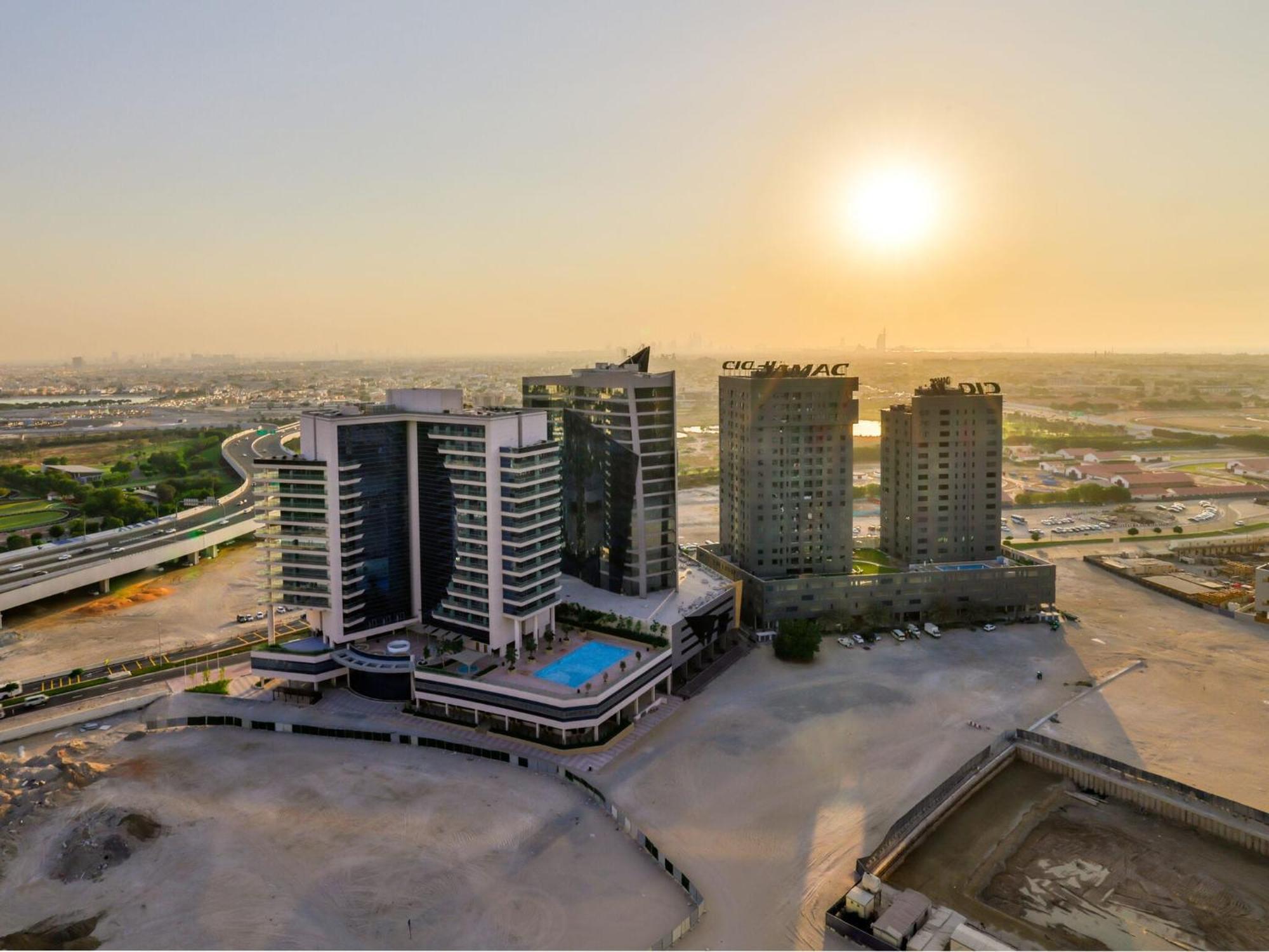 Apartment Luxury Business Bay Gym Pool Parking By Sojo Dubai